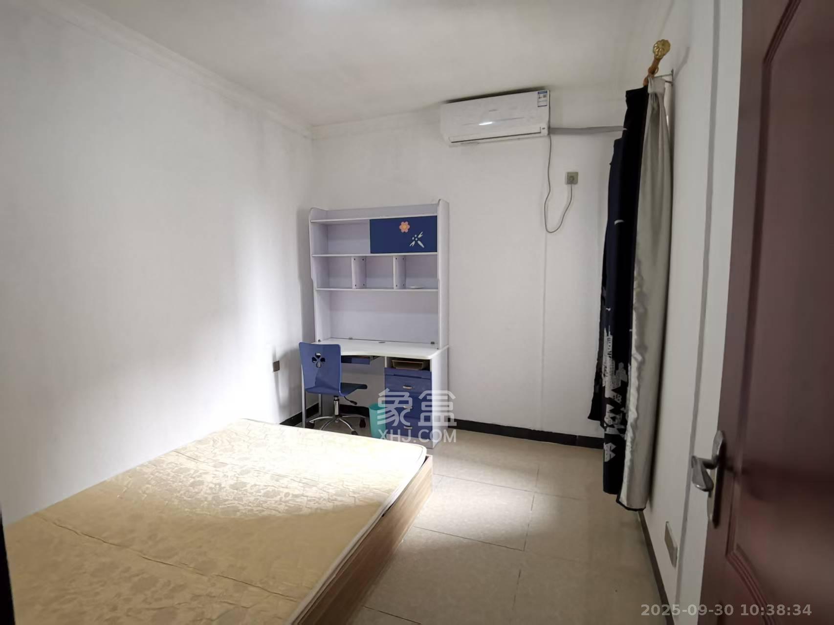 金地格林公馆 3室2厅1卫 2200.0元/月 金地格林公馆 3室2厅1卫 2200.0元/月室内图