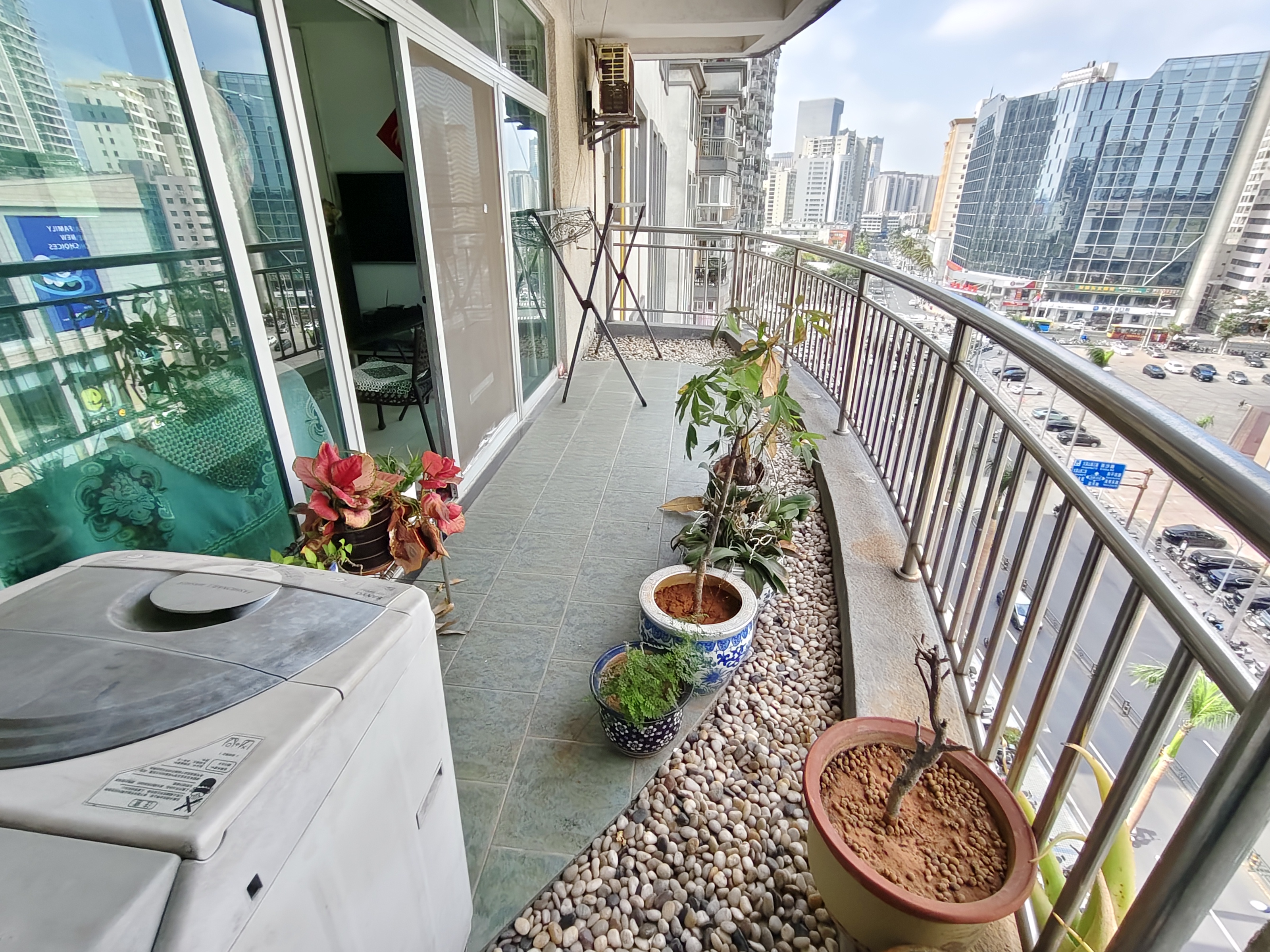 名门广场南区(一期) 4室2厅2卫 5000.0元/月 名门广场南区(一期) 4室2厅2卫 5000.0元/月室内图