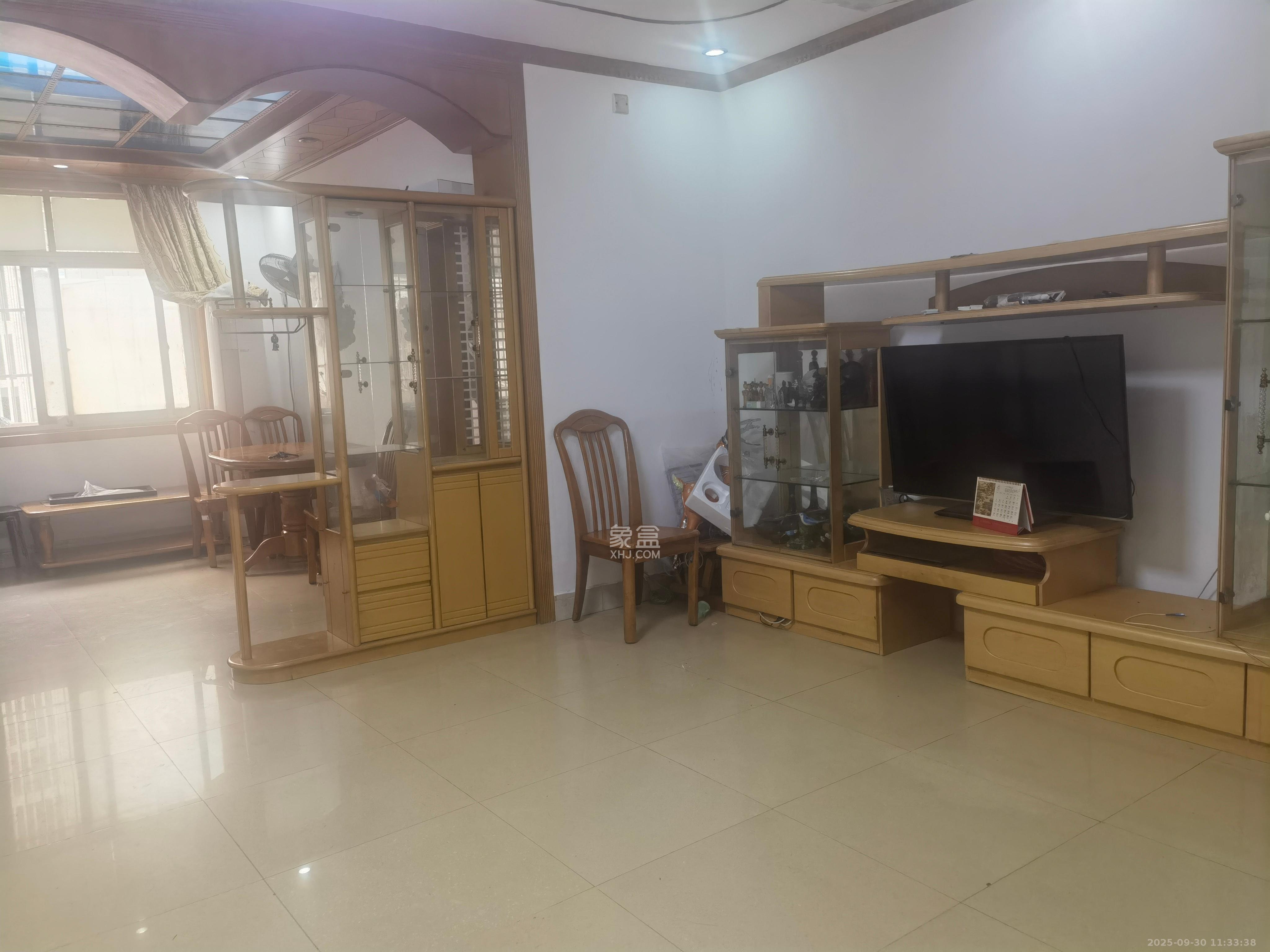 湘春路建行宿舍(佘家塘巷7号) 2室2厅1卫 2000.0元/月 湘春路建行宿舍(佘家塘巷7号) 2室2厅1卫 2000.0元/月室内图