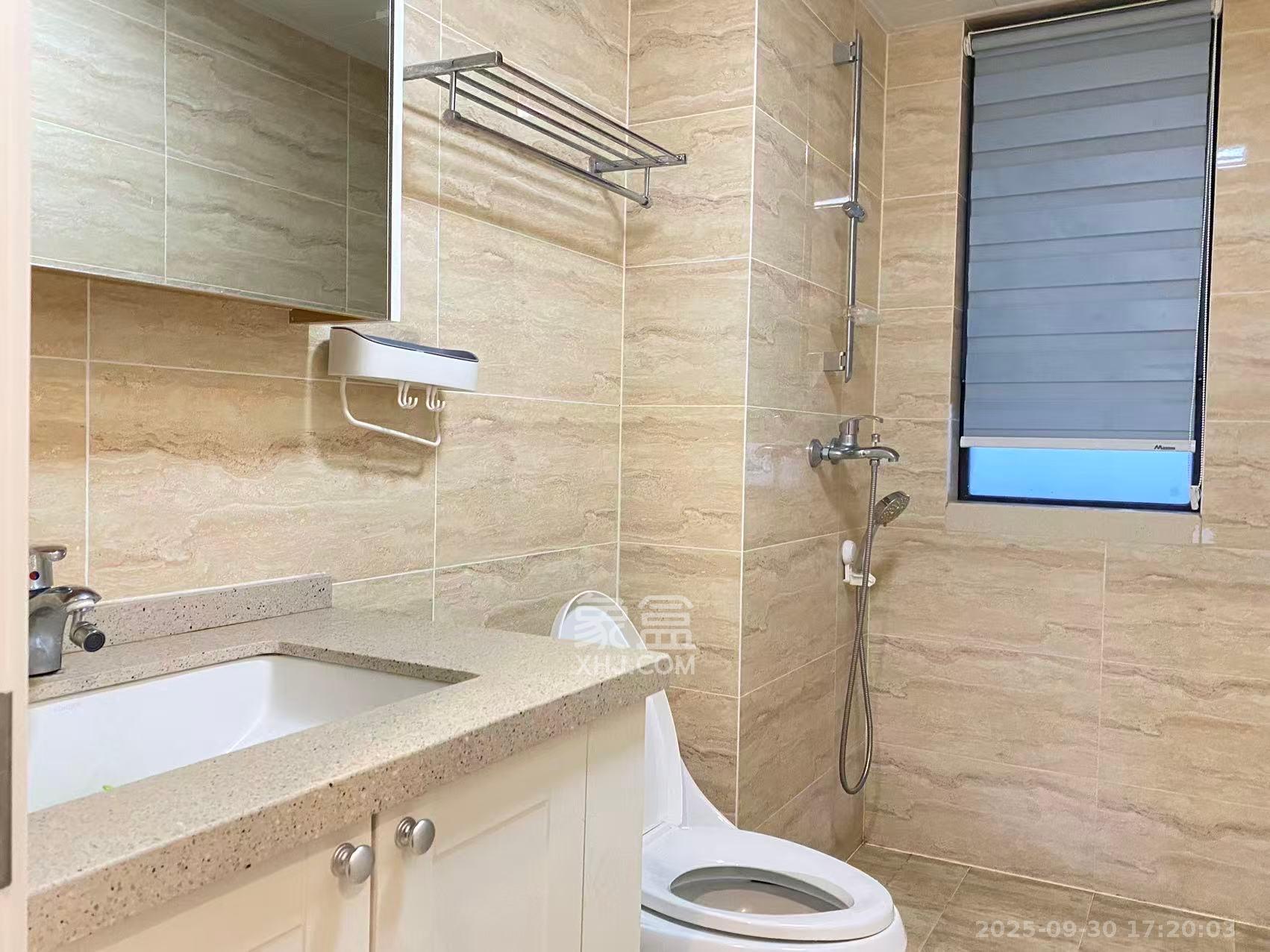 万科魅力之城 3室1厅1卫 2500.0元/月 万科魅力之城 3室1厅1卫 2500.0元/月室内图