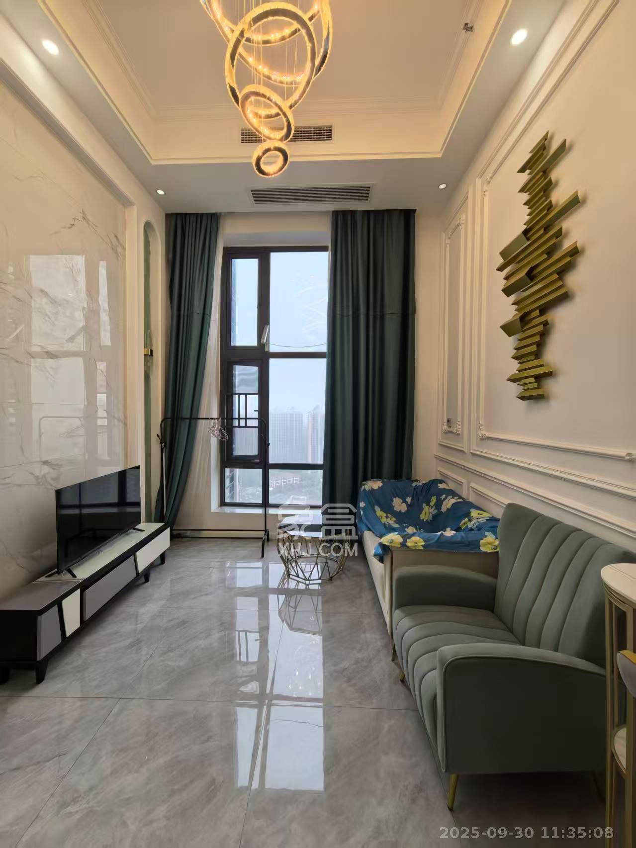 藏珑湖上公馆 1室1厅1卫 2300.0元/月 藏珑湖上公馆 1室1厅1卫 2300.0元/月室内图