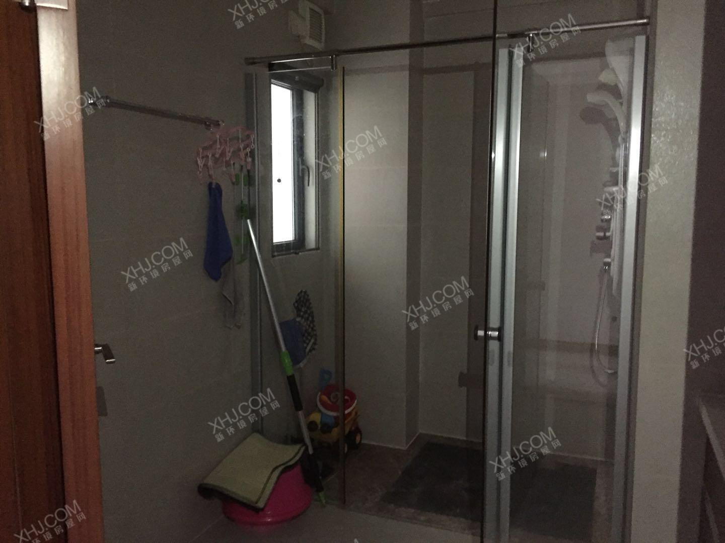 万科浪琴湾 1室1厅1卫 110.0万 万科浪琴湾 1室1厅1卫 110.0万室内图