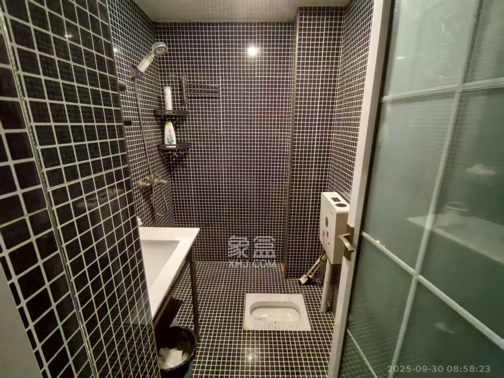 汇达国际公馆(汇达大厦) 1室1厅1卫 1300.0元/月 汇达国际公馆(汇达大厦) 1室1厅1卫 1300.0元/月室内图