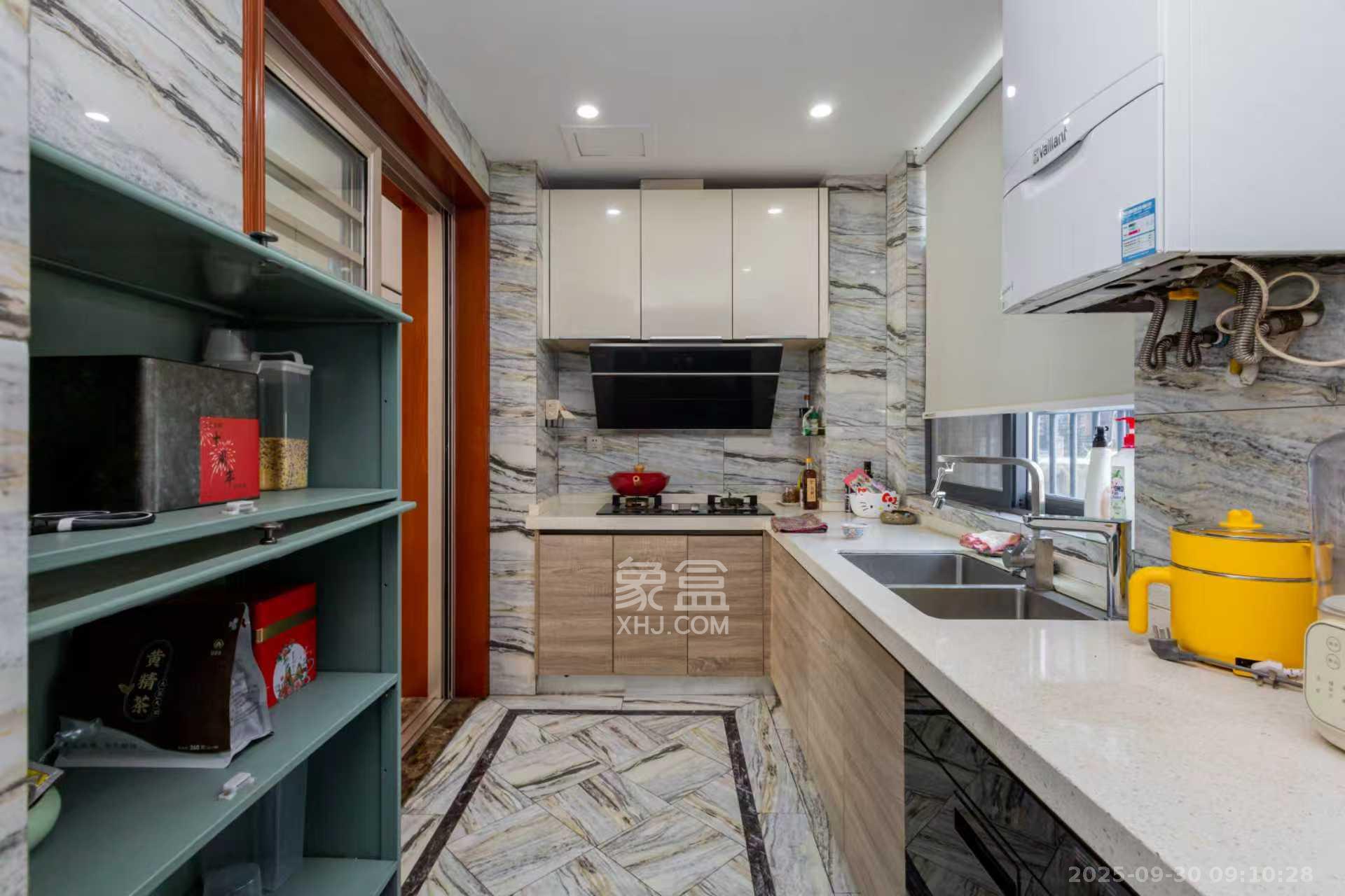 辉宏橄榄城  6室2厅2卫    4500.0元/月室内图