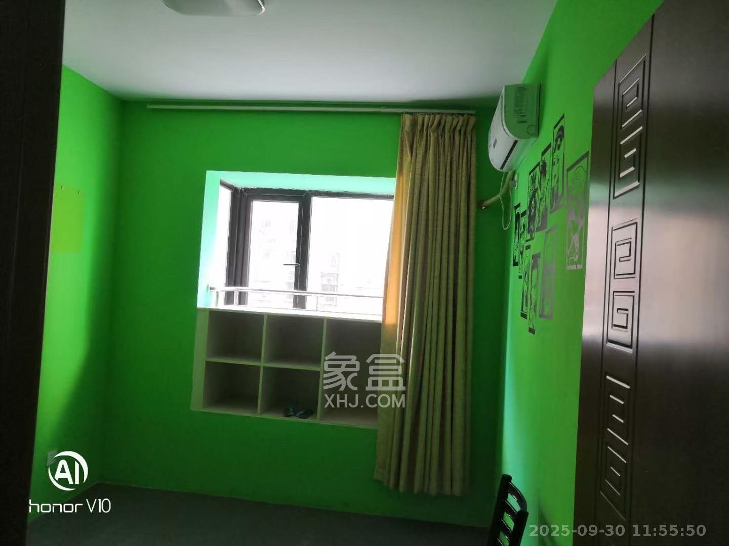 英郡年华 4室2厅2卫 3200.0元/月 英郡年华 4室2厅2卫 3200.0元/月室内图