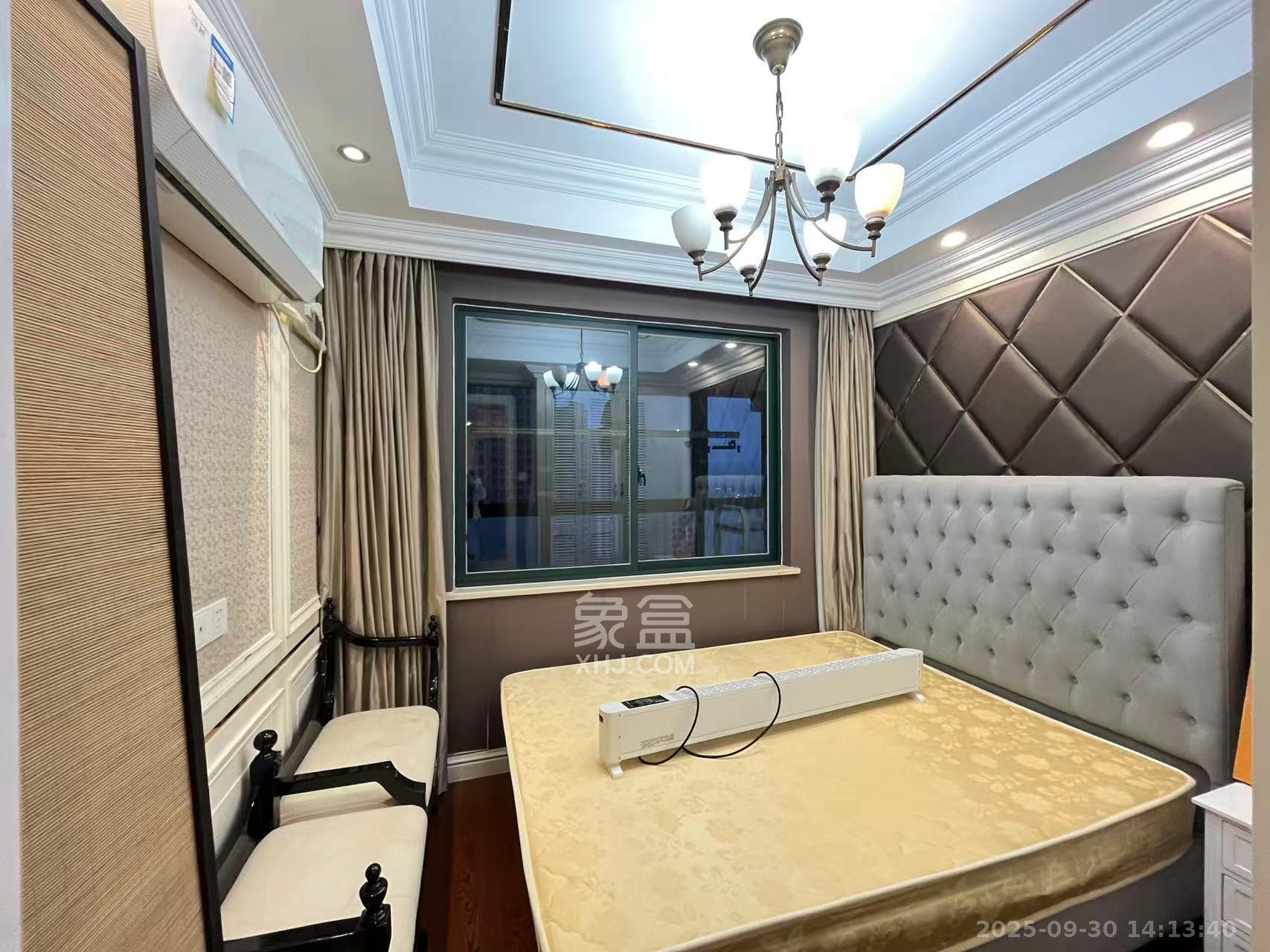 维一星城原山苑 4室2厅2卫 4800.0元/月 维一星城原山苑 4室2厅2卫 4800.0元/月室内图