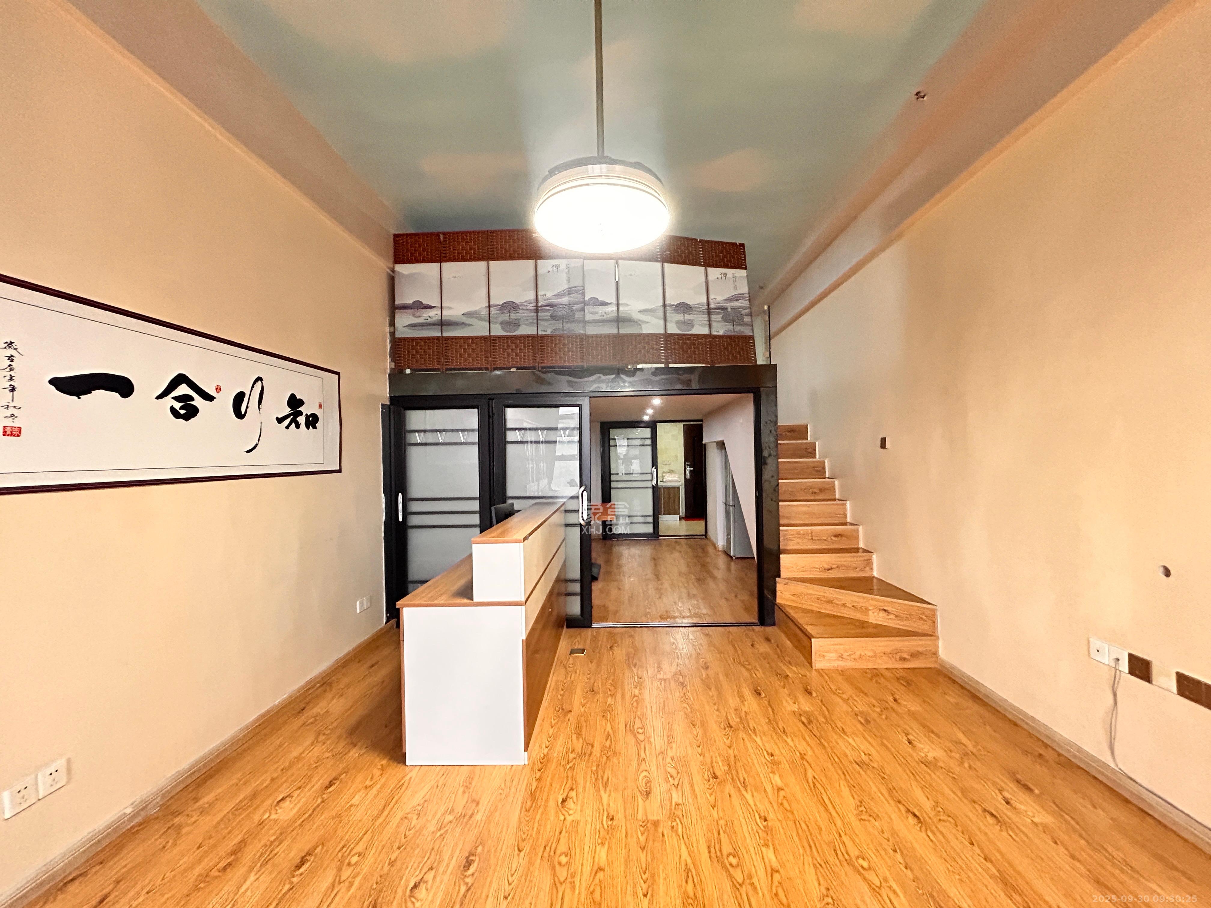 荣悦台  1室1厅1卫    2000.0元/月 荣悦台  1室1厅1卫    2000.0元/月