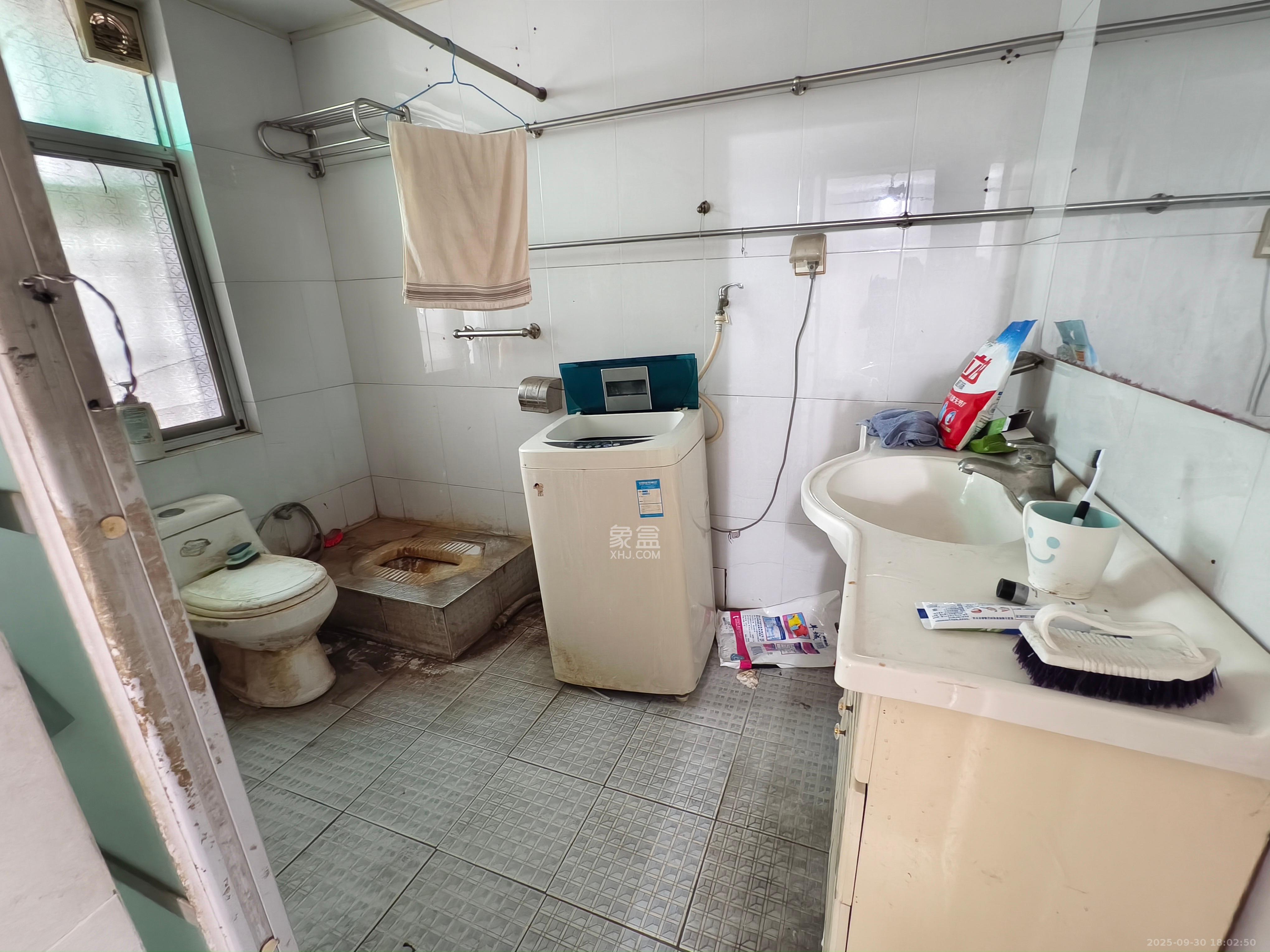 南建公寓 1室1厅1卫 500.0元/月 南建公寓 1室1厅1卫 500.0元/月室内图