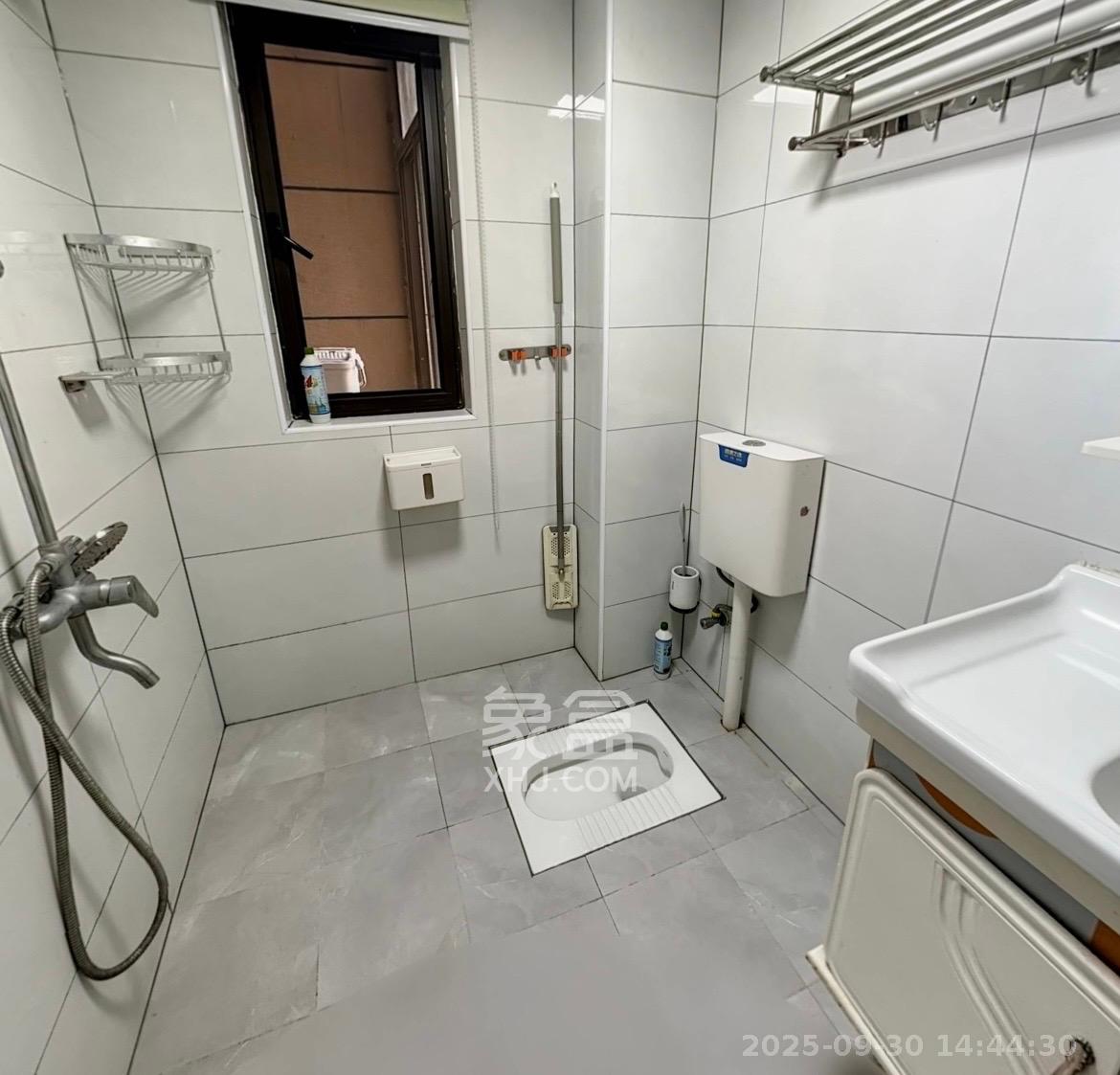 北大资源理想家园  4室2厅2卫    3200.0元/月室内图