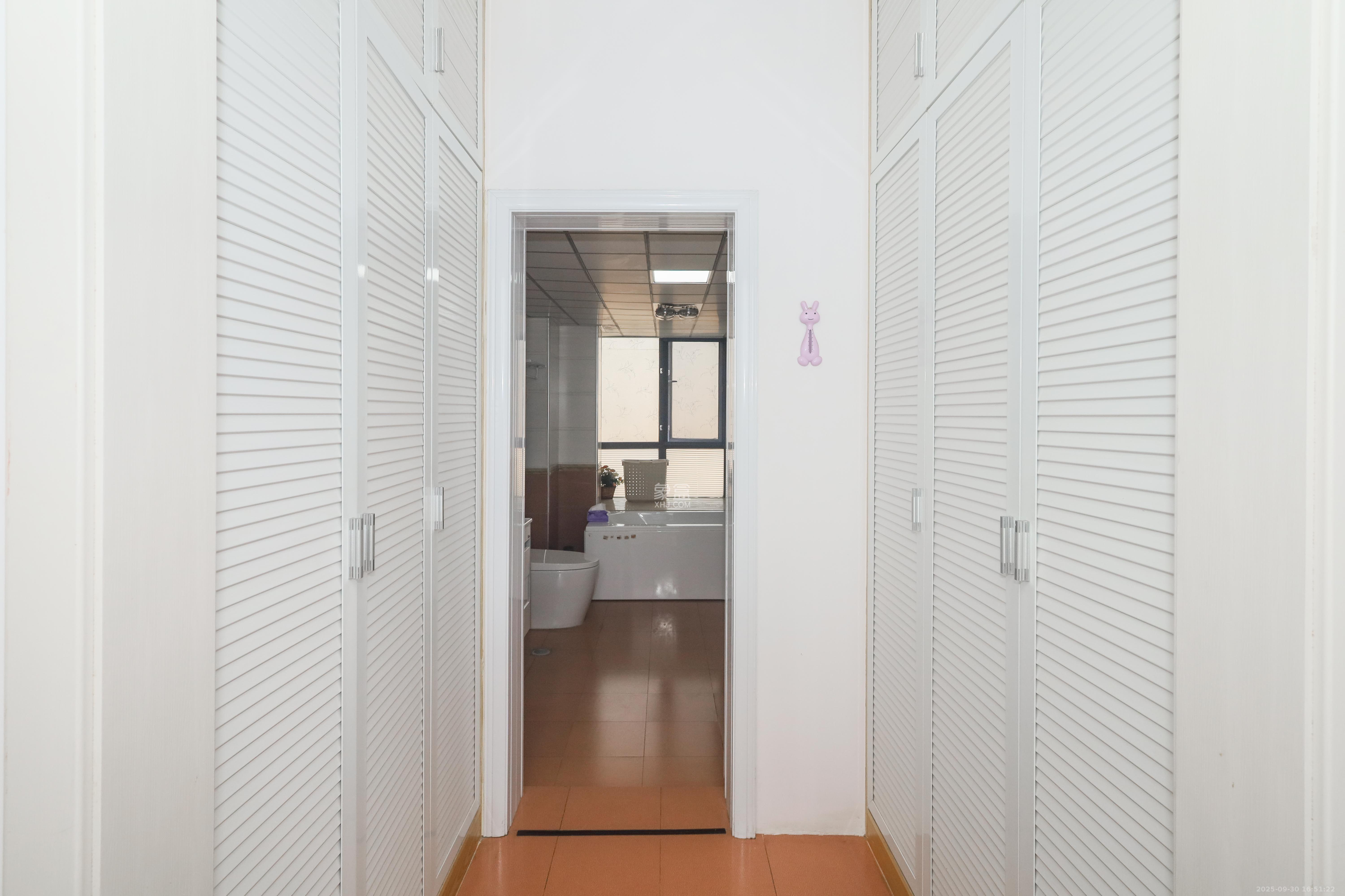 保利麓谷林语C区 4室2厅2卫 3800.0元/月 保利麓谷林语C区 4室2厅2卫 3800.0元/月室内图