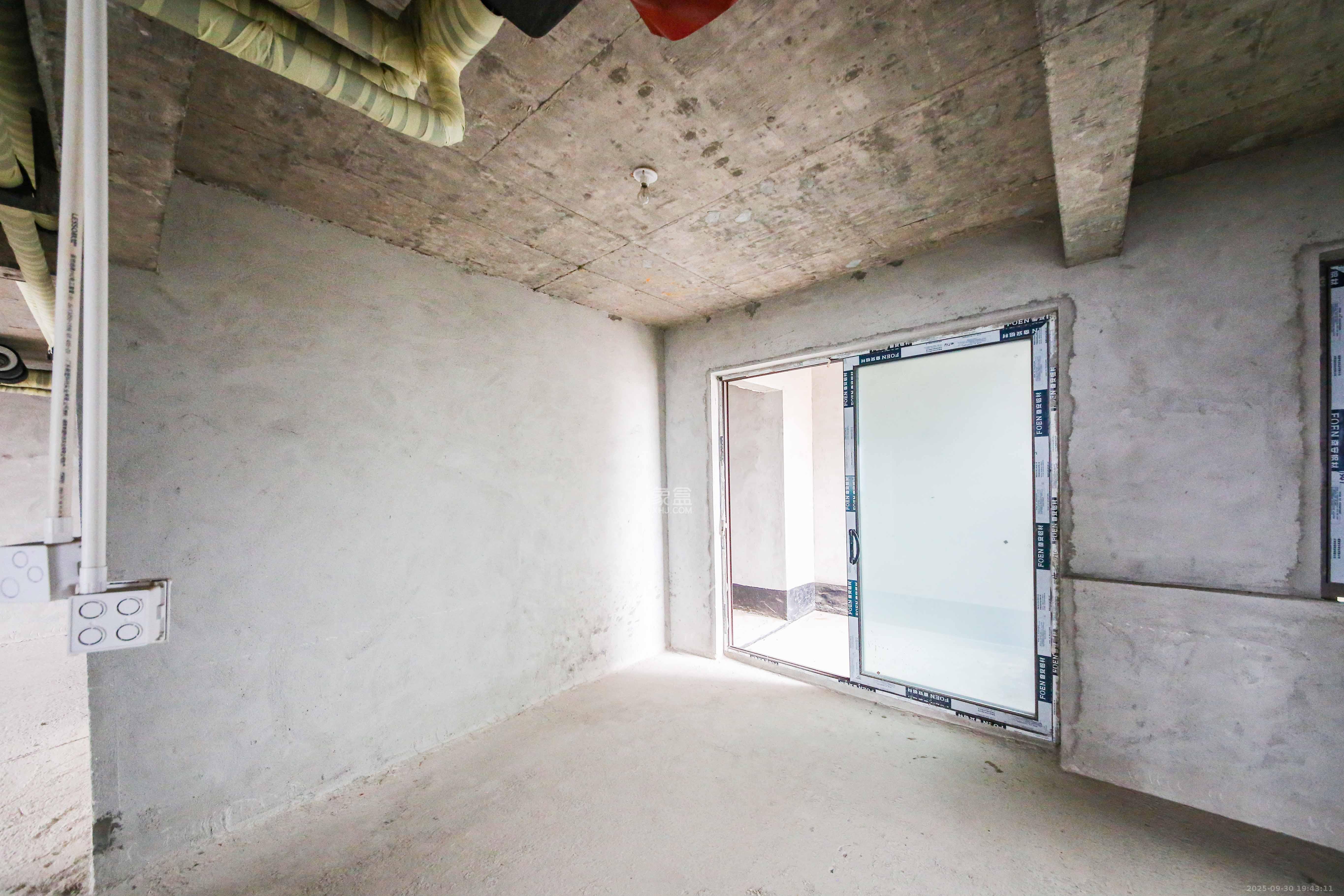 天一康园(湖南电力科技园) 4室2厅2卫 270.0万 天一康园(湖南电力科技园) 4室2厅2卫 270.0万卧室