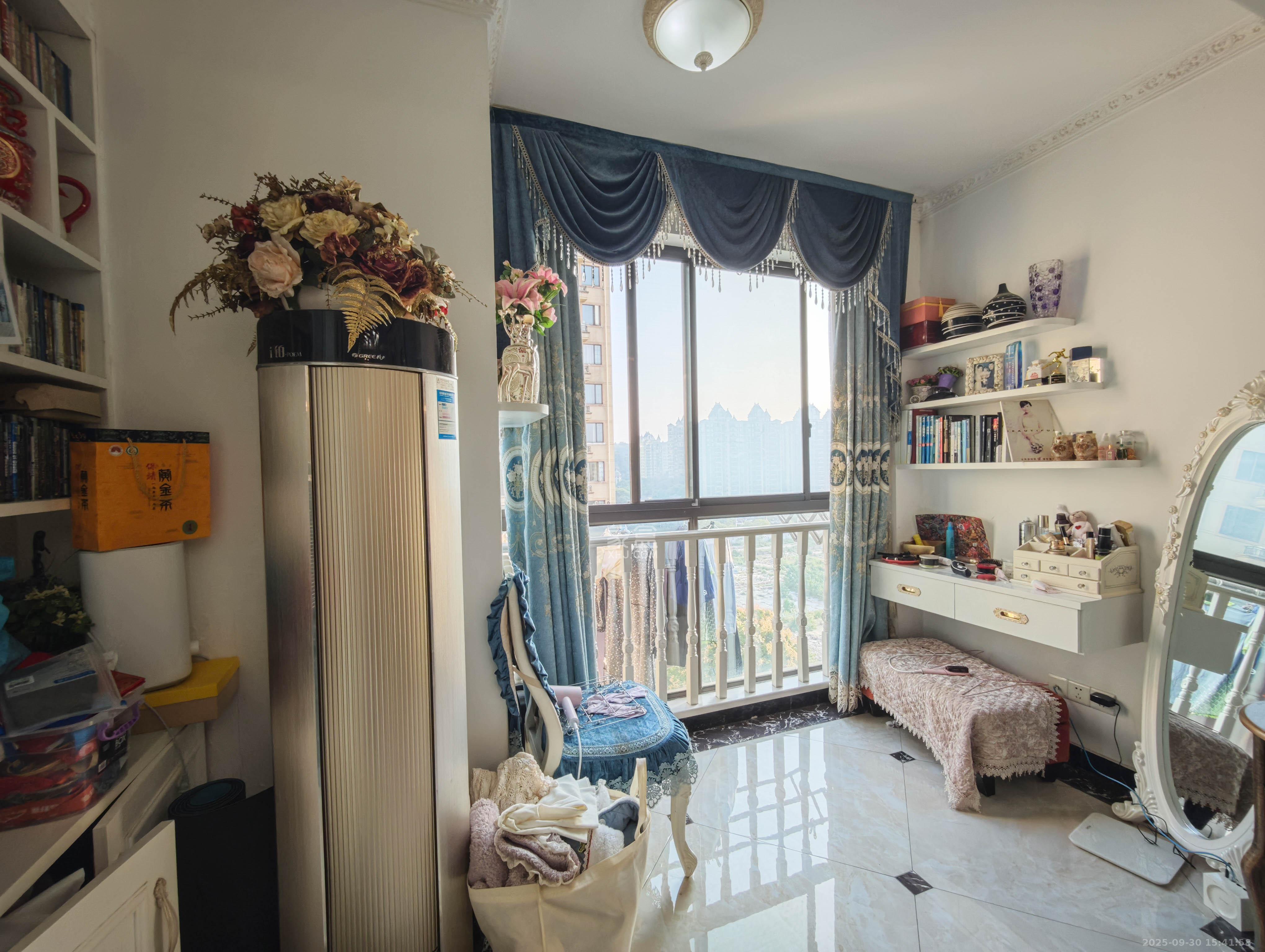 宏聚地中海  2室2厅1卫    66.0万阳台