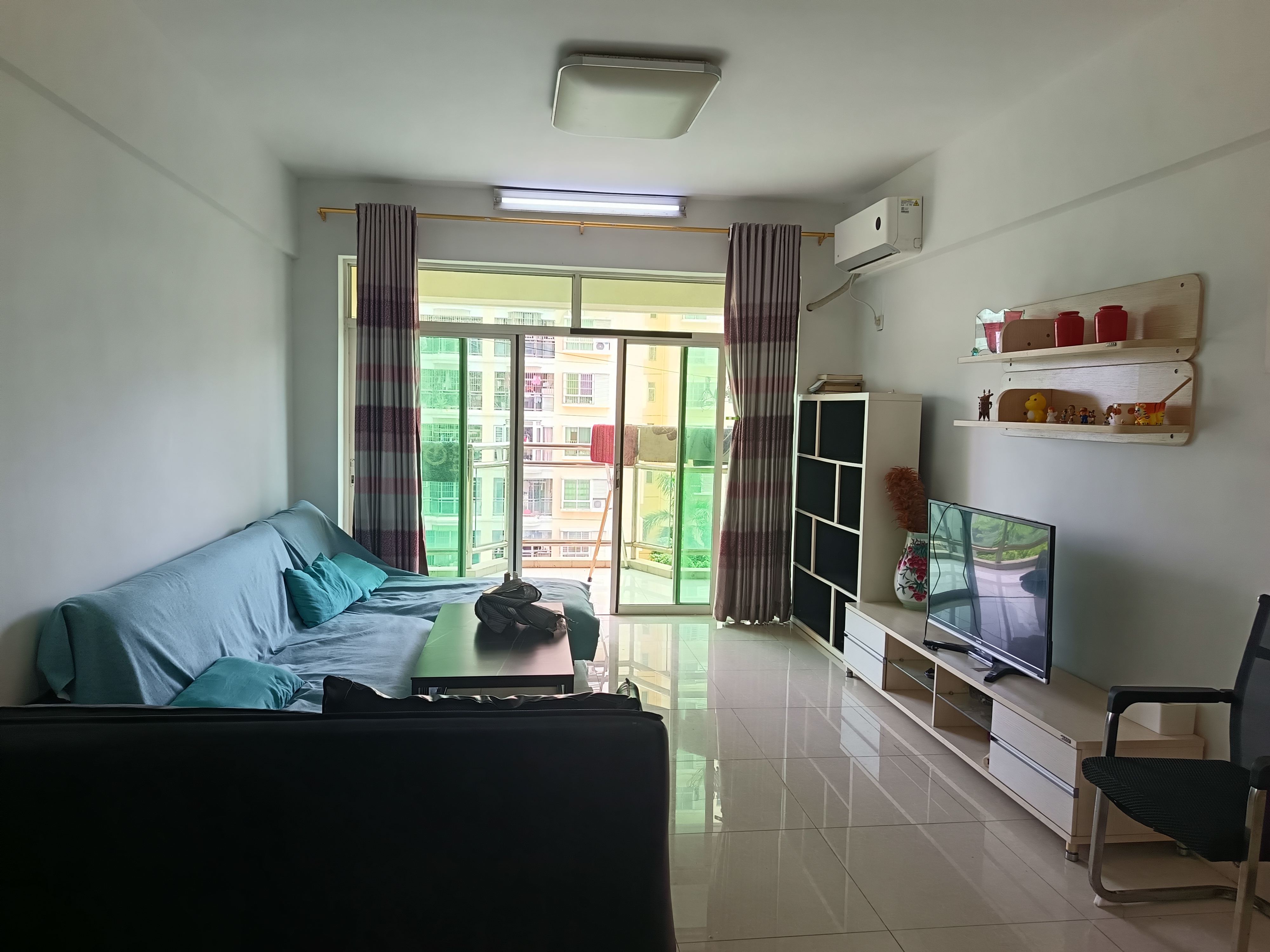 濠江花园 2室2厅1卫 2300.0元/月 濠江花园 2室2厅1卫 2300.0元/月室内图