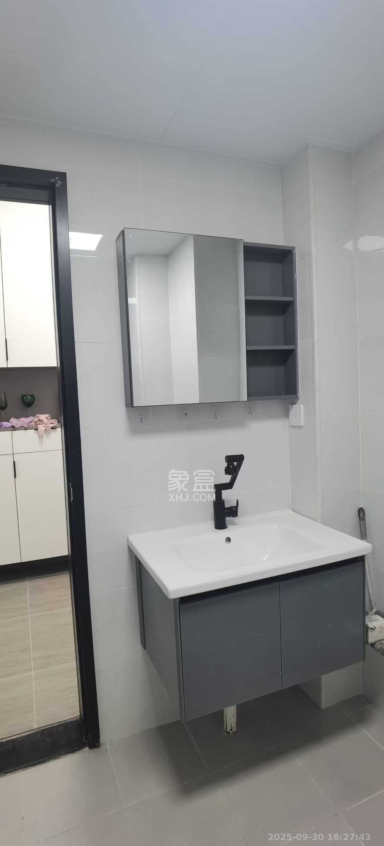 五矿万境水岸二期(五矿万境水岸和苑) 1室1厅1卫 1680.0元/月 五矿万境水岸二期(五矿万境水岸和苑) 1室1厅1卫 1680.0元/月室内图