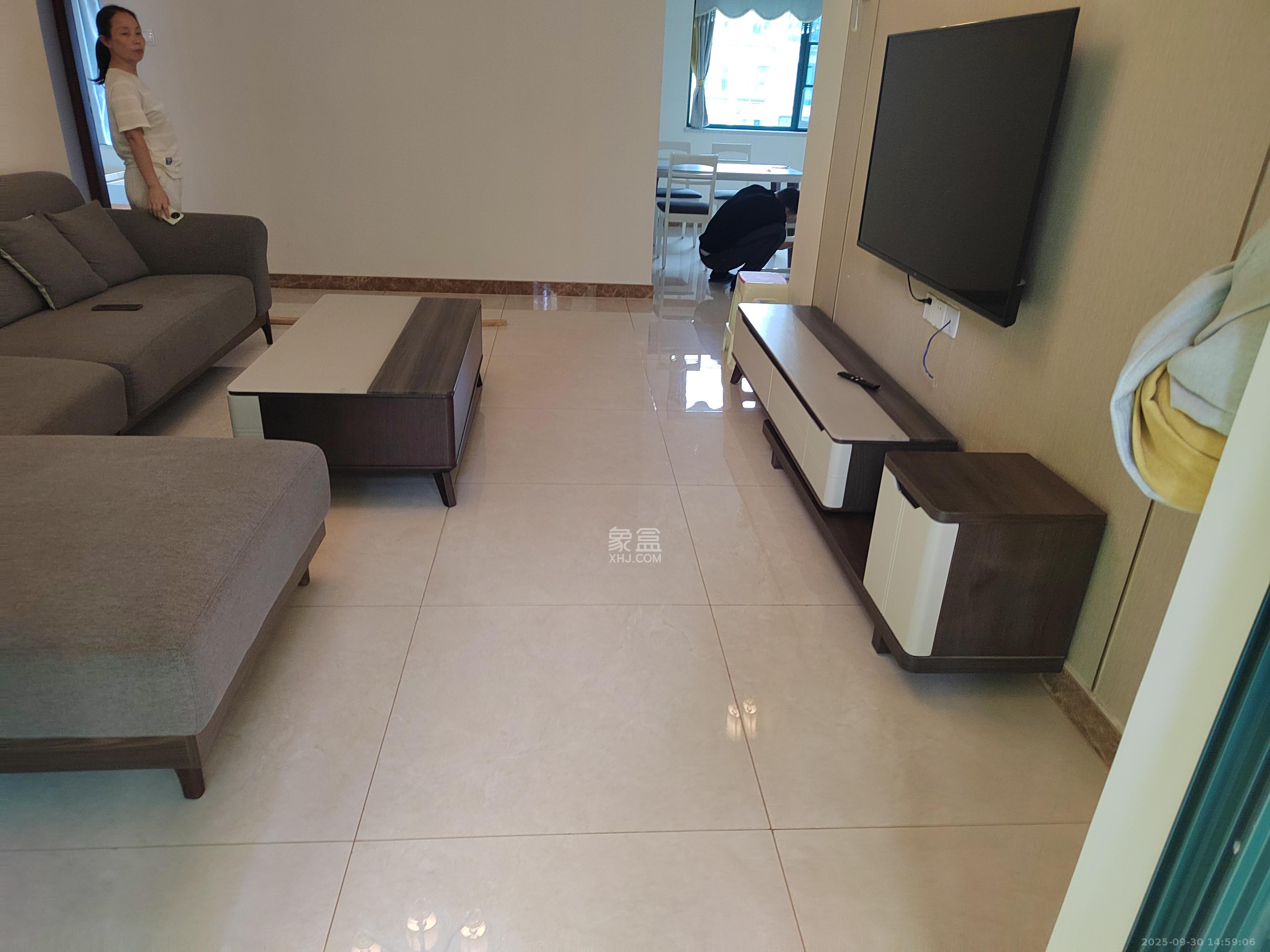 恒大雅苑 3室2厅2卫 3000.0元/月 恒大雅苑 3室2厅2卫 3000.0元/月室内图