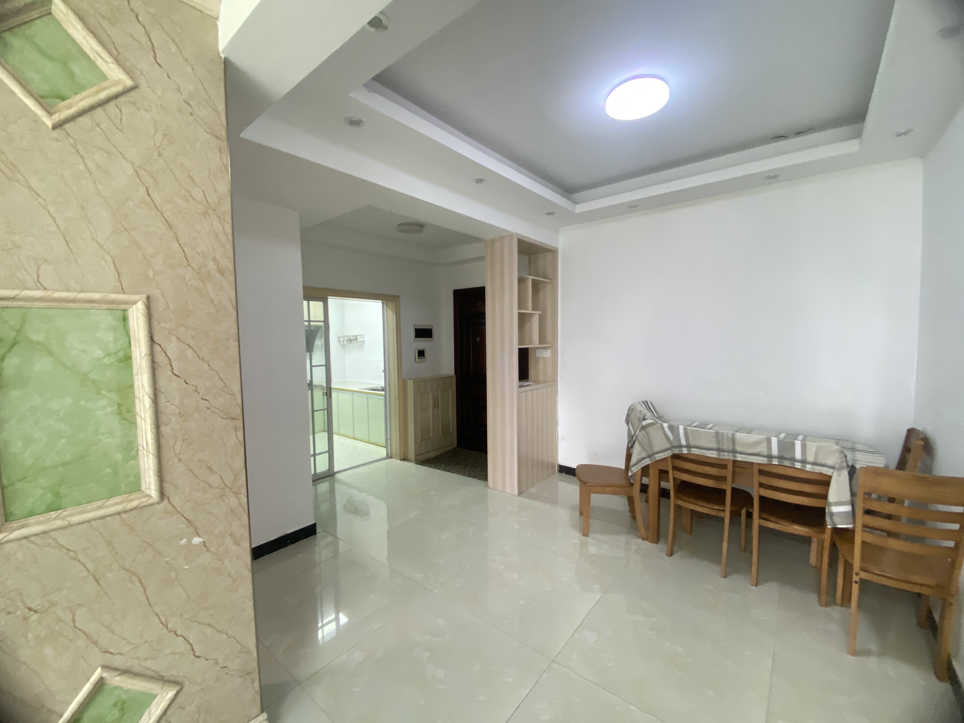 栗源小区 2室2厅1卫 1300.0元/月 栗源小区 2室2厅1卫 1300.0元/月室内图