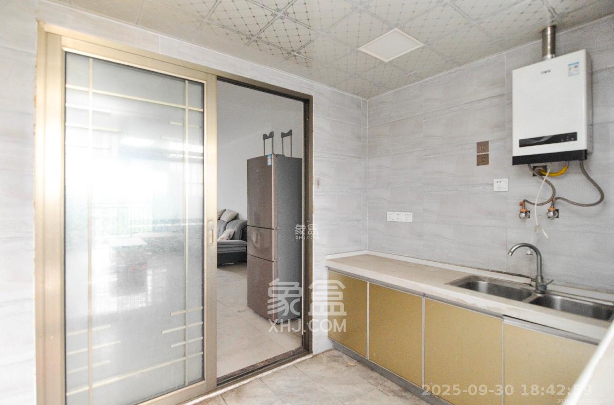 佳兆业云顶梅溪湖（佳兆业梅溪荟）  4室2厅2卫   3500.00元/月室内图