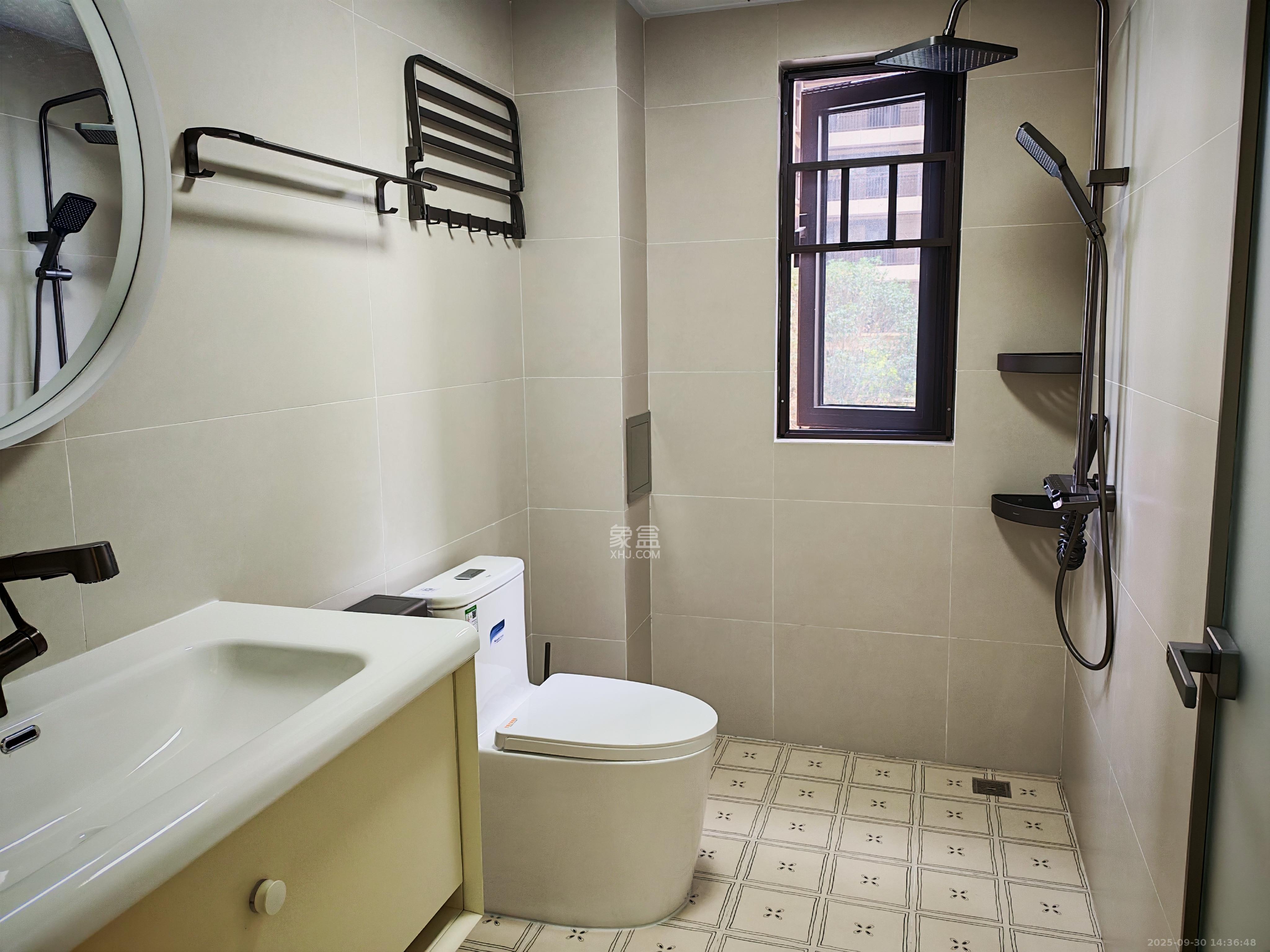 保利堂悦  4室2厅2卫    3000.0元/月室内图