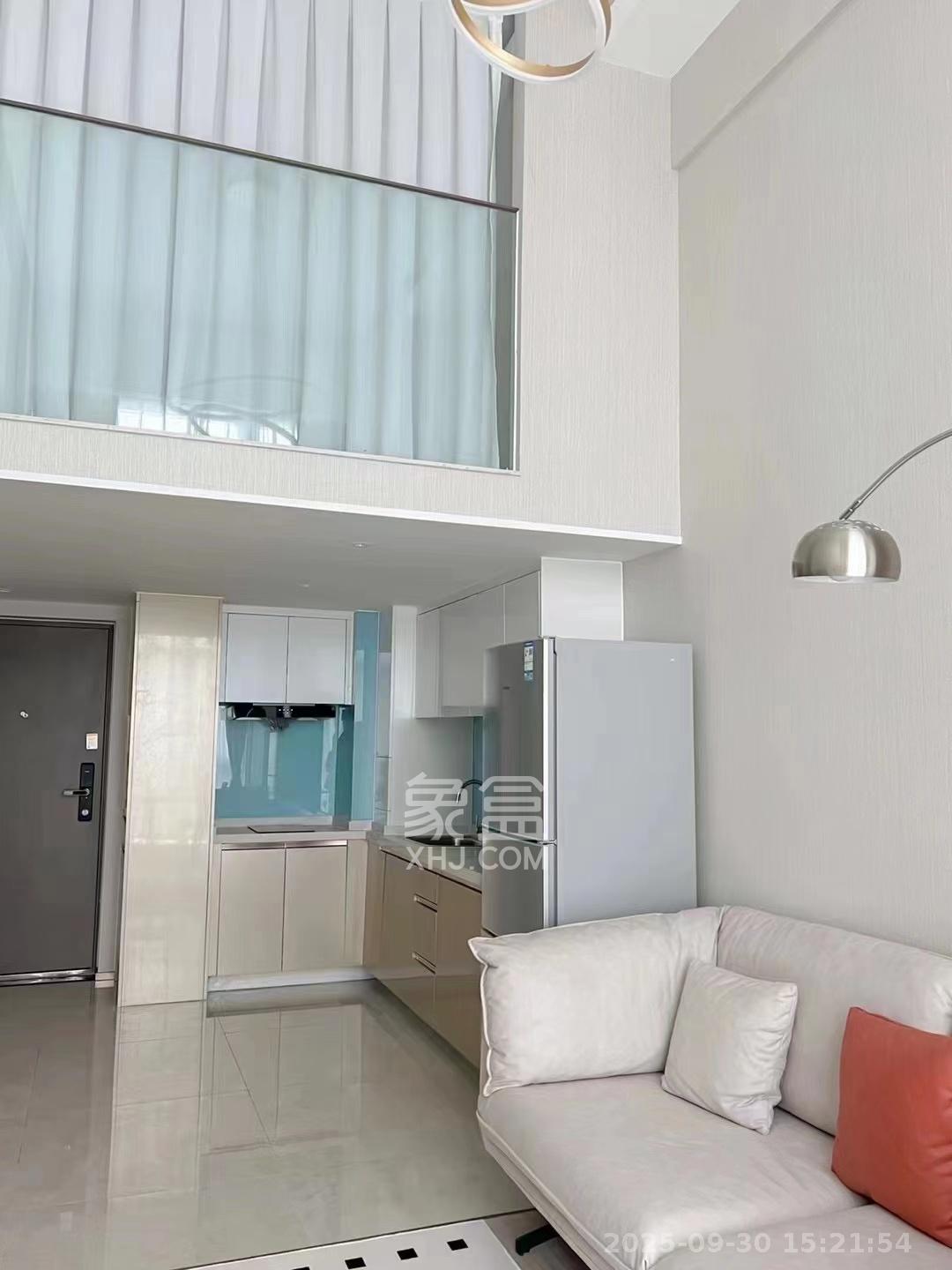 华远华时代 3室2厅2卫 3500.0元/月 华远华时代 3室2厅2卫 3500.0元/月室内图