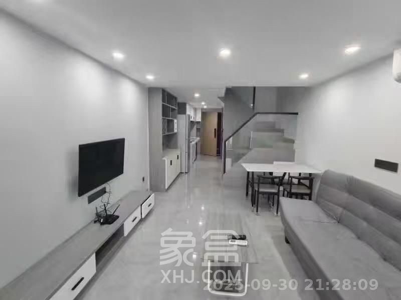 海伦春天  1室0厅0卫   1800.00元/月