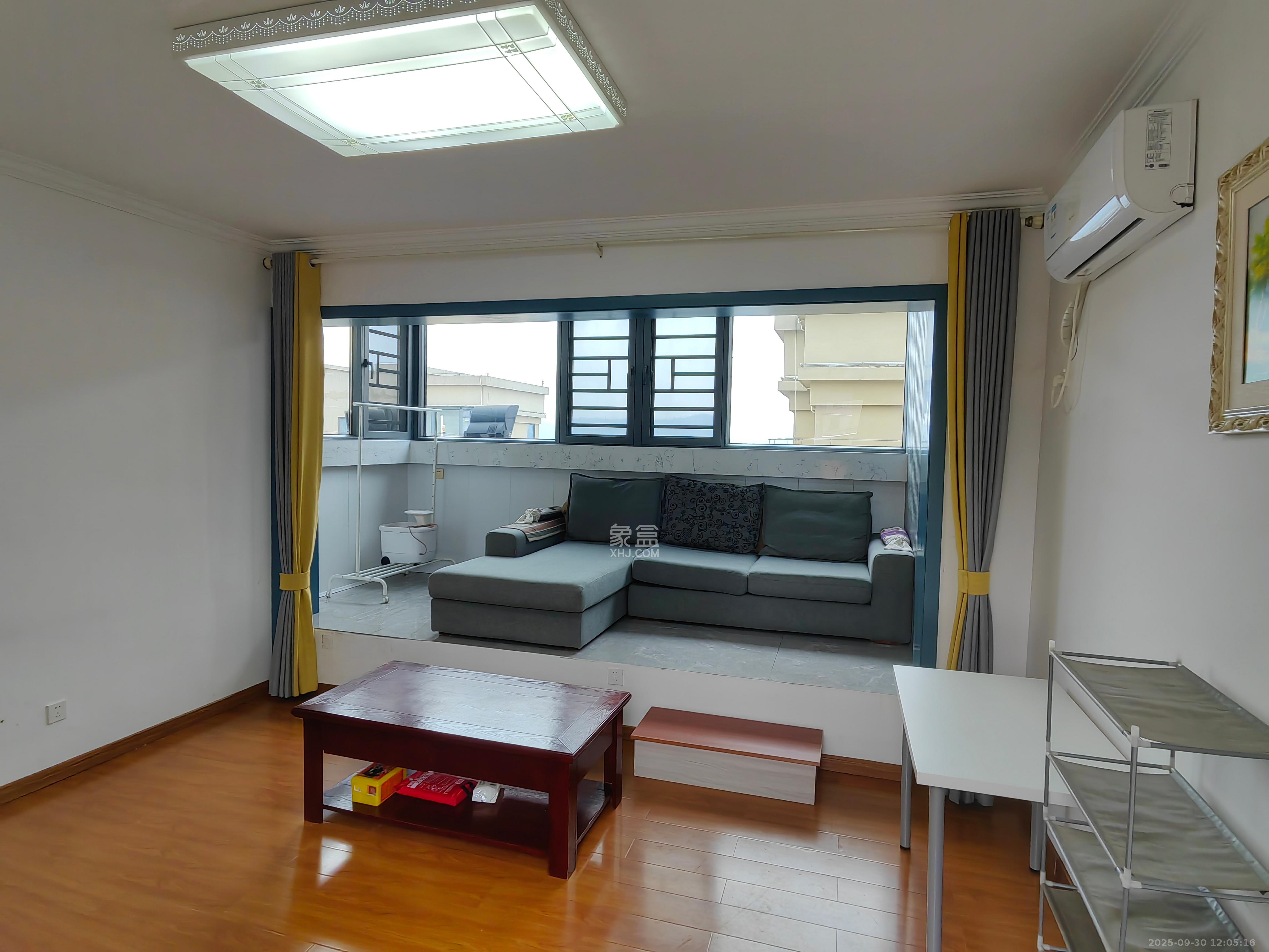 中建梅溪湖中心 2室2厅1卫 2100.0元/月 中建梅溪湖中心 2室2厅1卫 2100.0元/月室内图