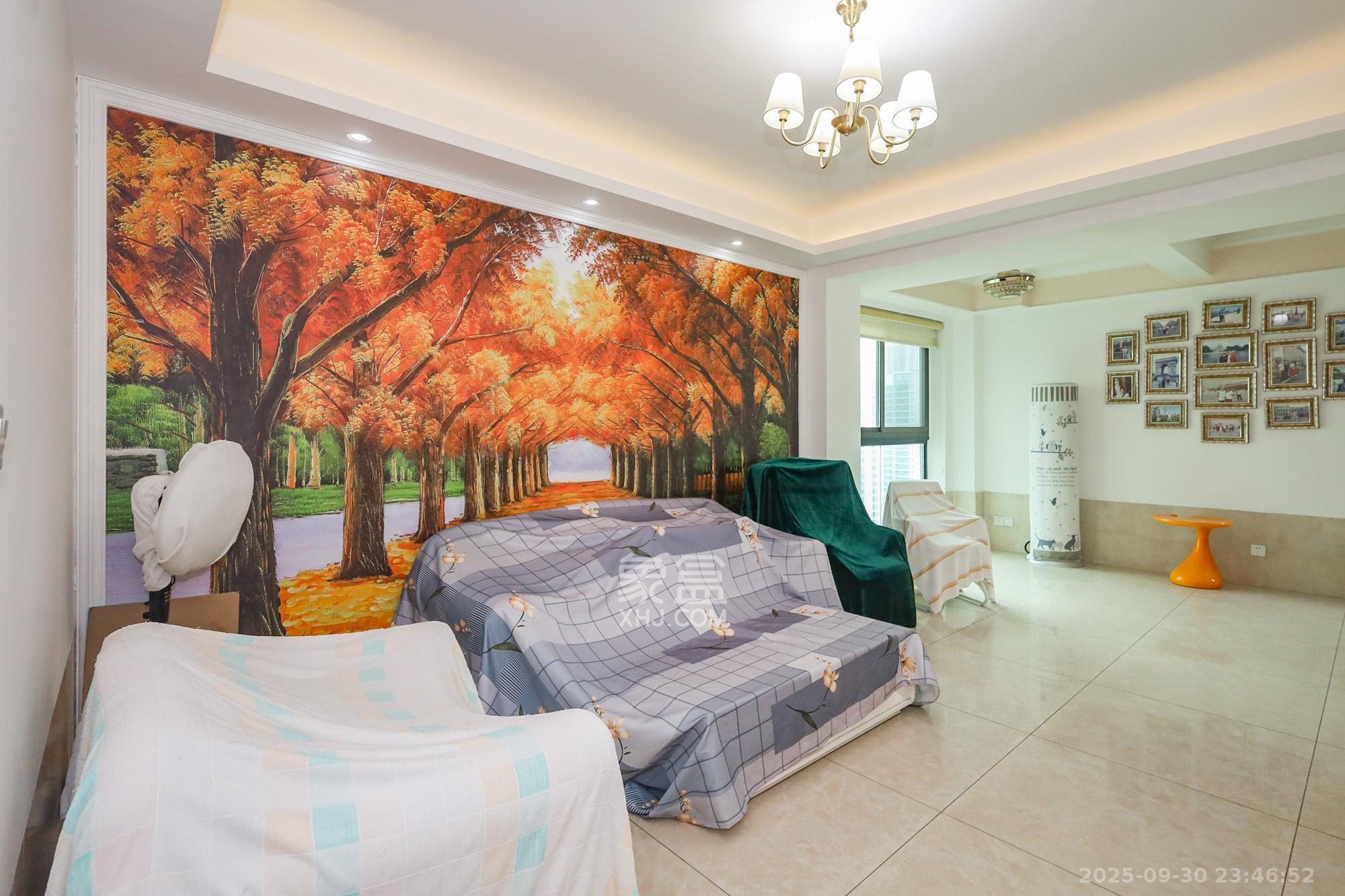 滨江一号(丰泰花园) 2室2厅1卫 102.0万 滨江一号(丰泰花园) 2室2厅1卫 102.0万客厅