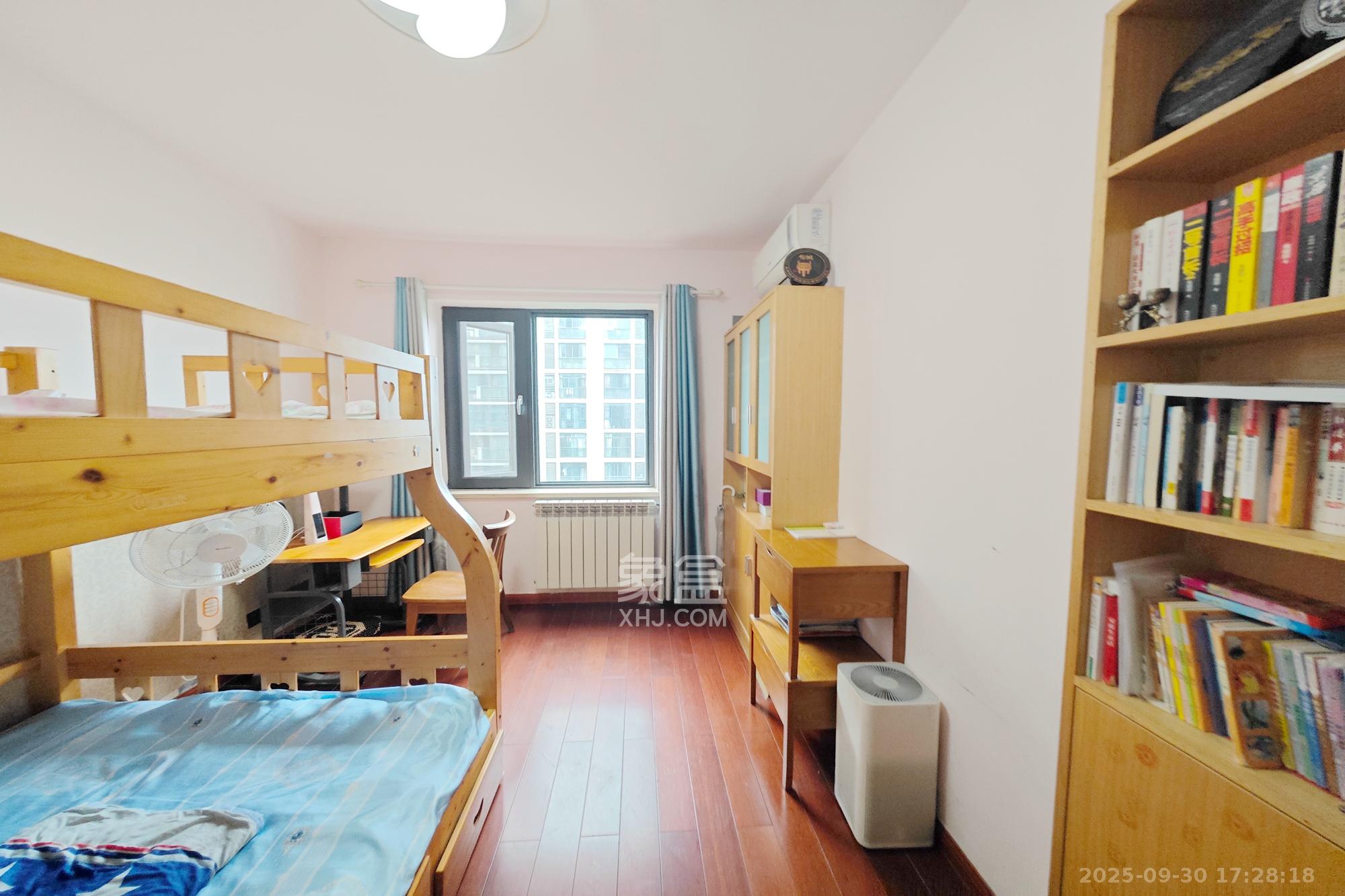 中江佳境天成 4室2厅2卫 139.0万 中江佳境天成 4室2厅2卫 139.0万卧室