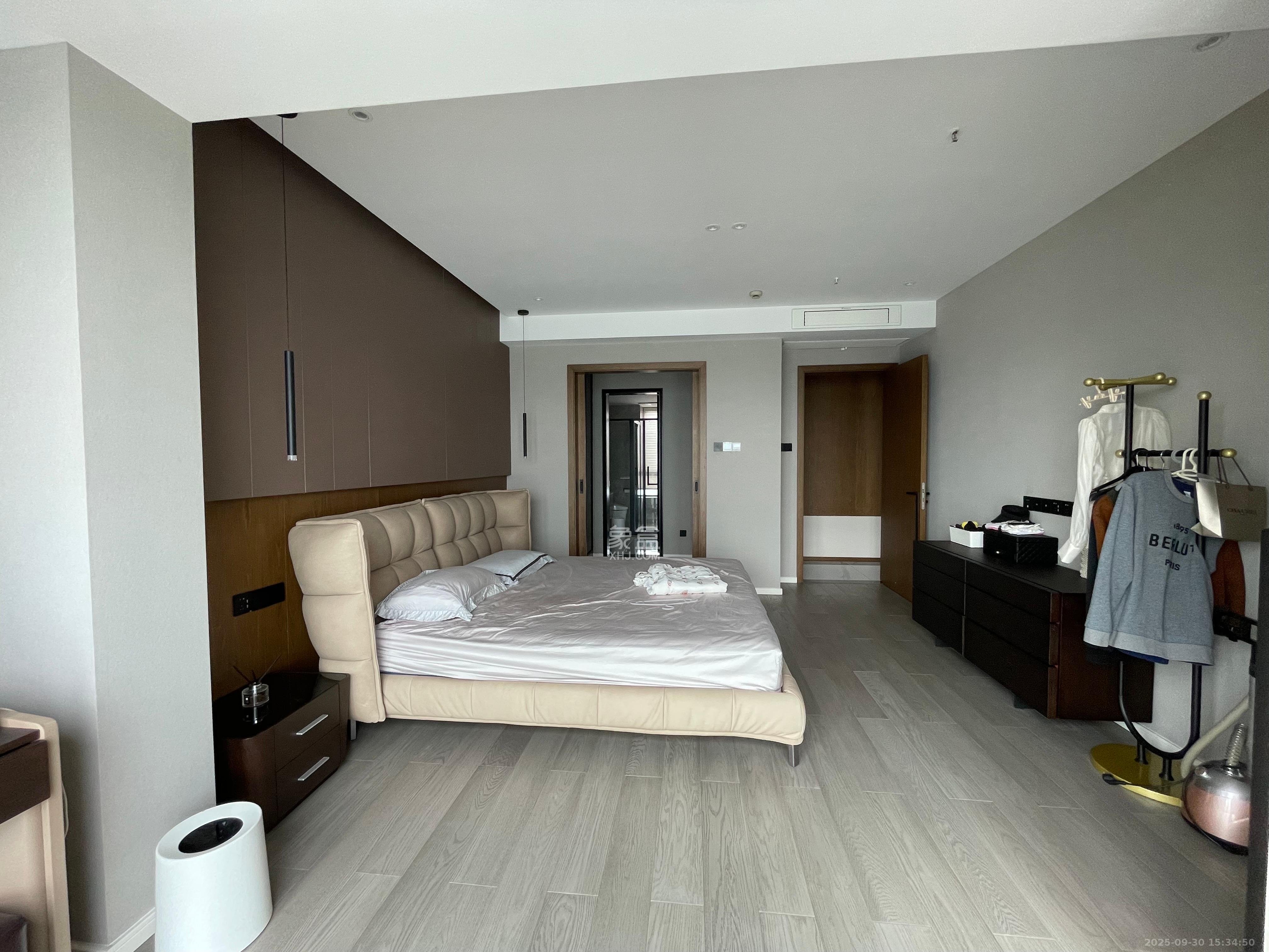 达美溪湖湾 4室2厅2卫 15000.0元/月 达美溪湖湾 4室2厅2卫 15000.0元/月室内图