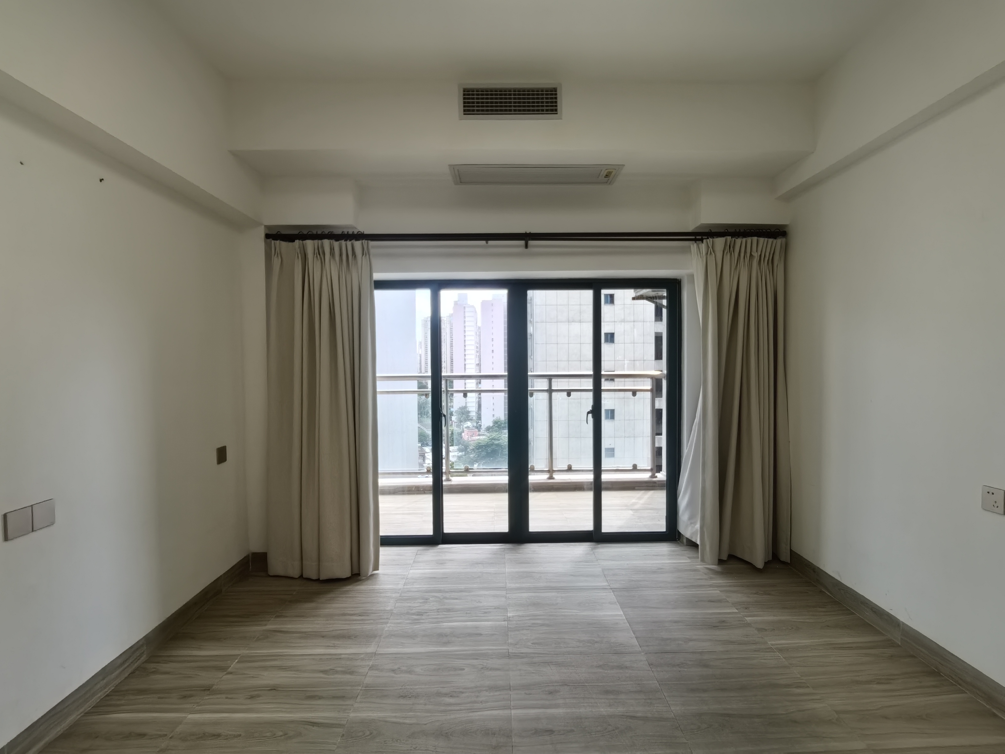 国机中洋公馆 2室2厅2卫 3300.0元/月 国机中洋公馆 2室2厅2卫 3300.0元/月室内图