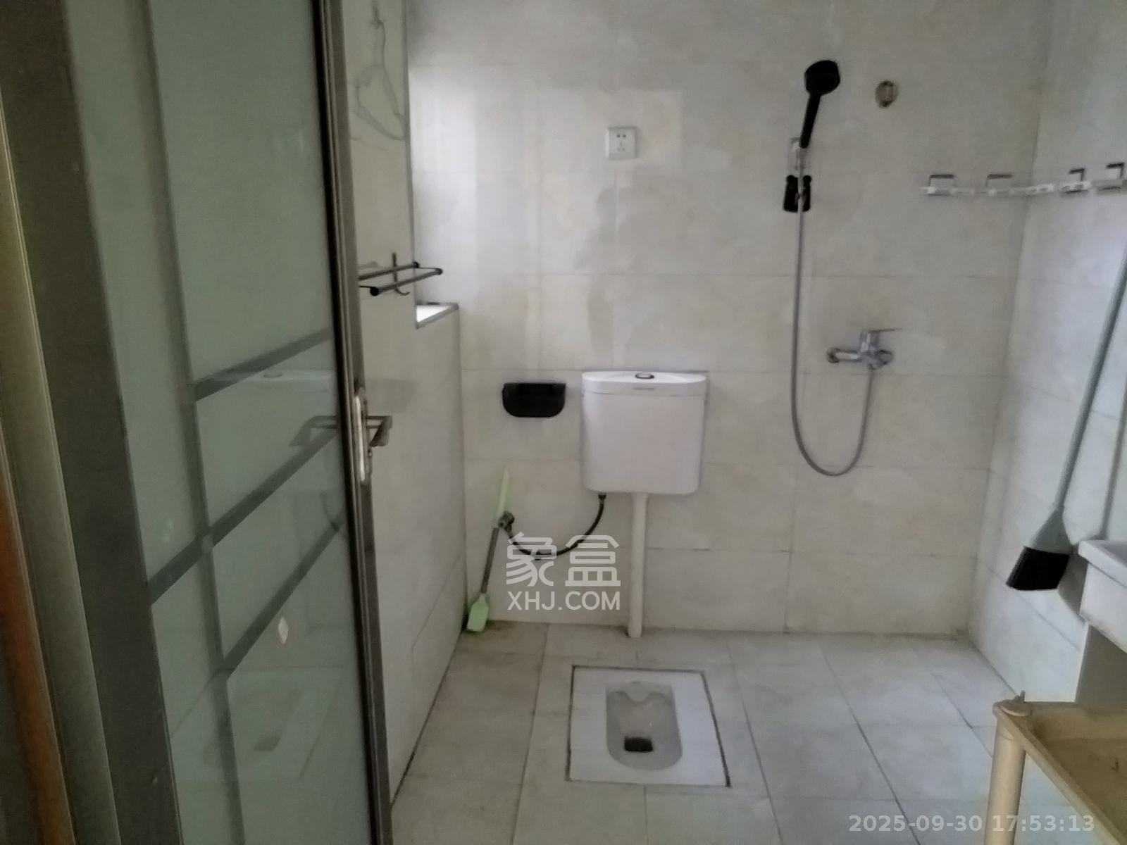 五矿万境水岸一期(万境水岸嘉苑) 3室2厅2卫 1800.0元/月 五矿万境水岸一期(万境水岸嘉苑) 3室2厅2卫 1800.0元/月室内图