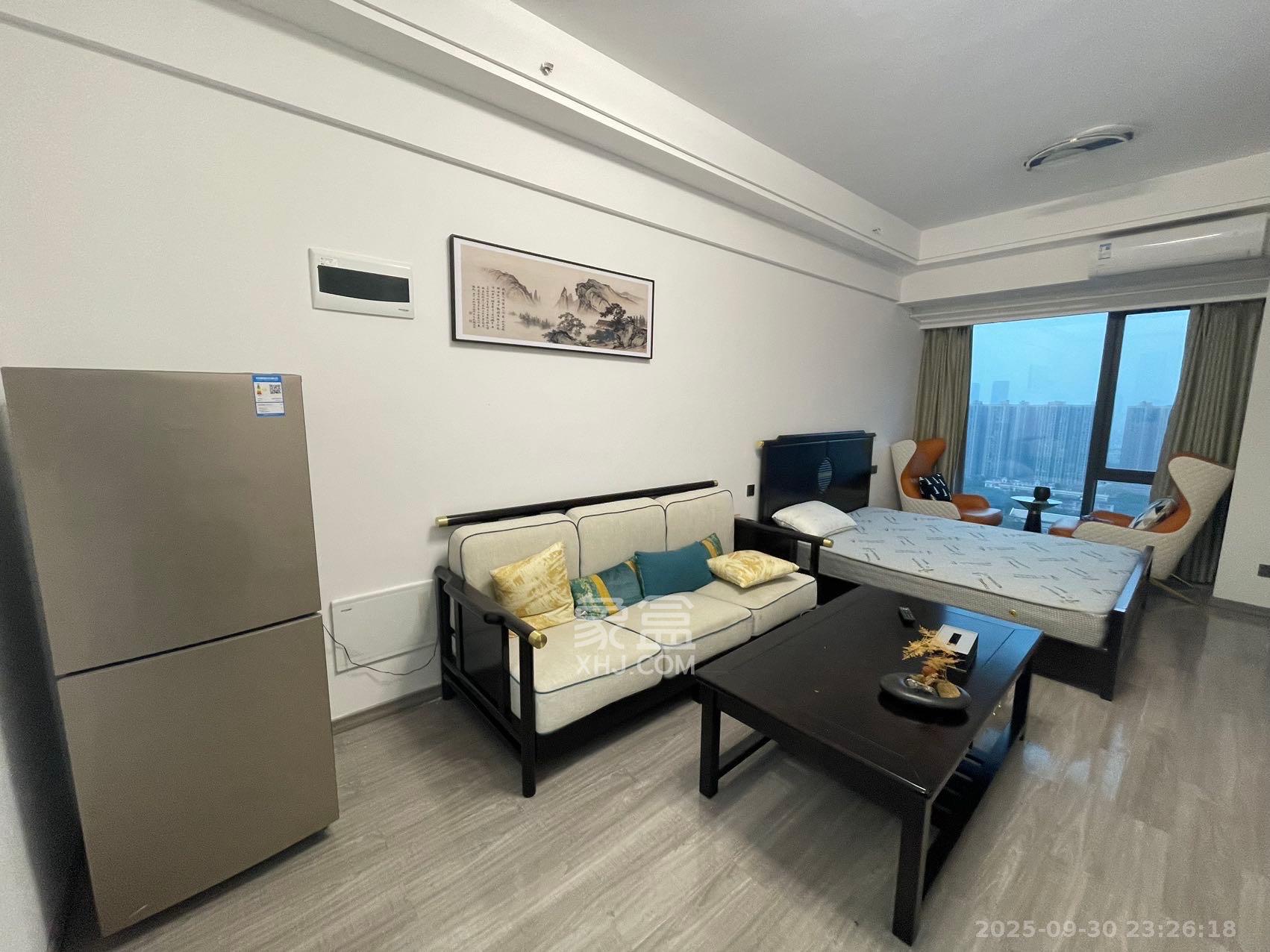 万润时光里 1室1厅1卫 1600.0元/月 万润时光里 1室1厅1卫 1600.0元/月室内图