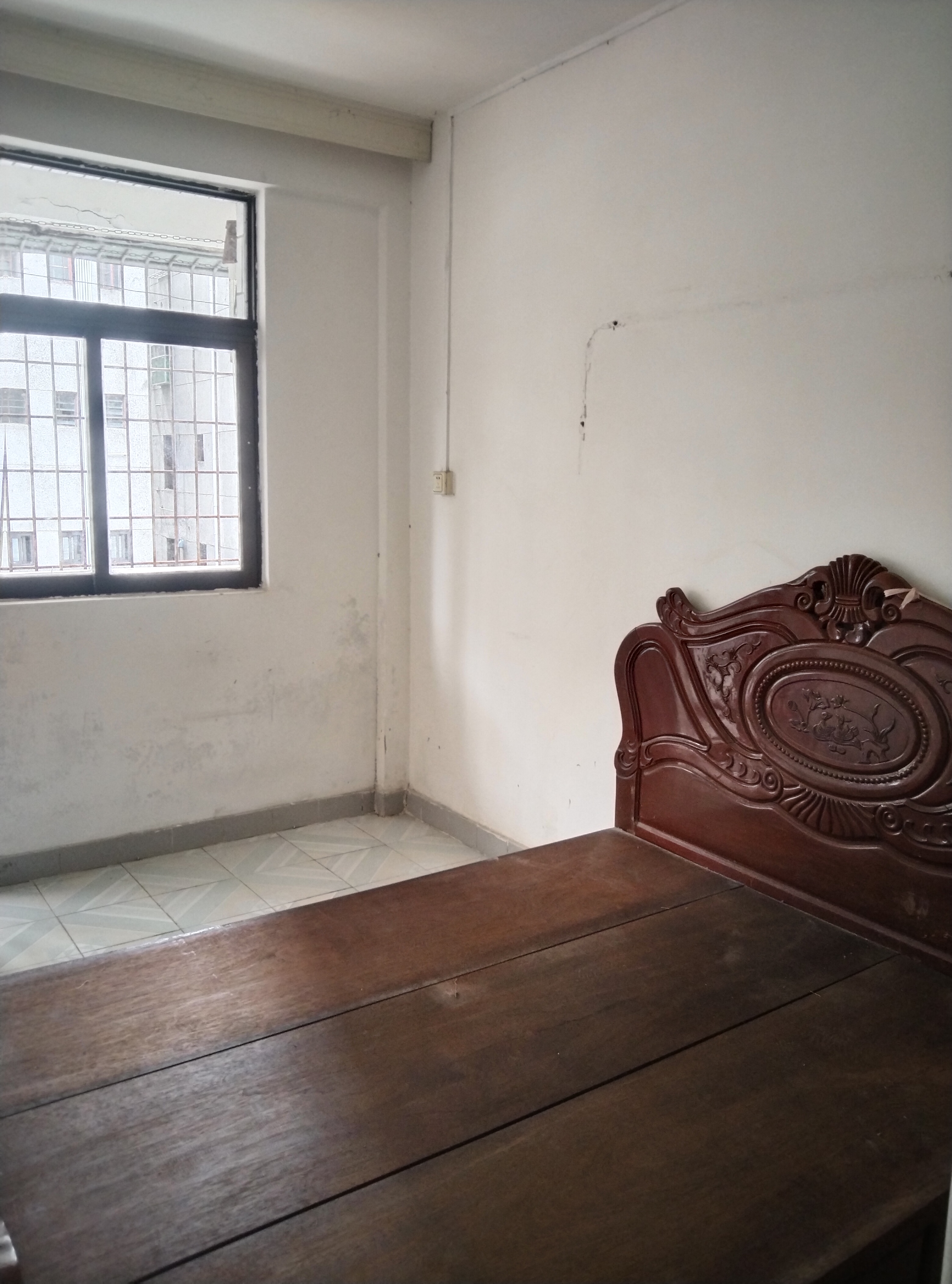 省水产大院  4室2厅2卫    2500.0元/月 省水产大院  4室2厅2卫    2500.0元/月室内图