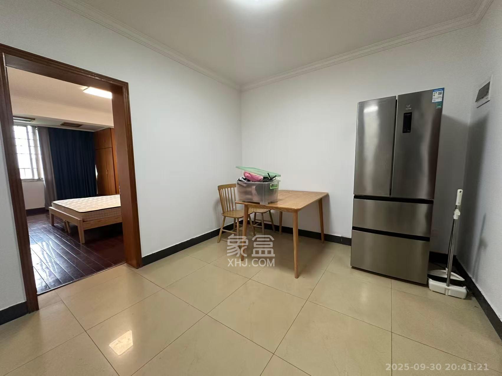 梨子山社区长电宿舍 2室1厅1卫 1500.0元/月 梨子山社区长电宿舍 2室1厅1卫 1500.0元/月室内图