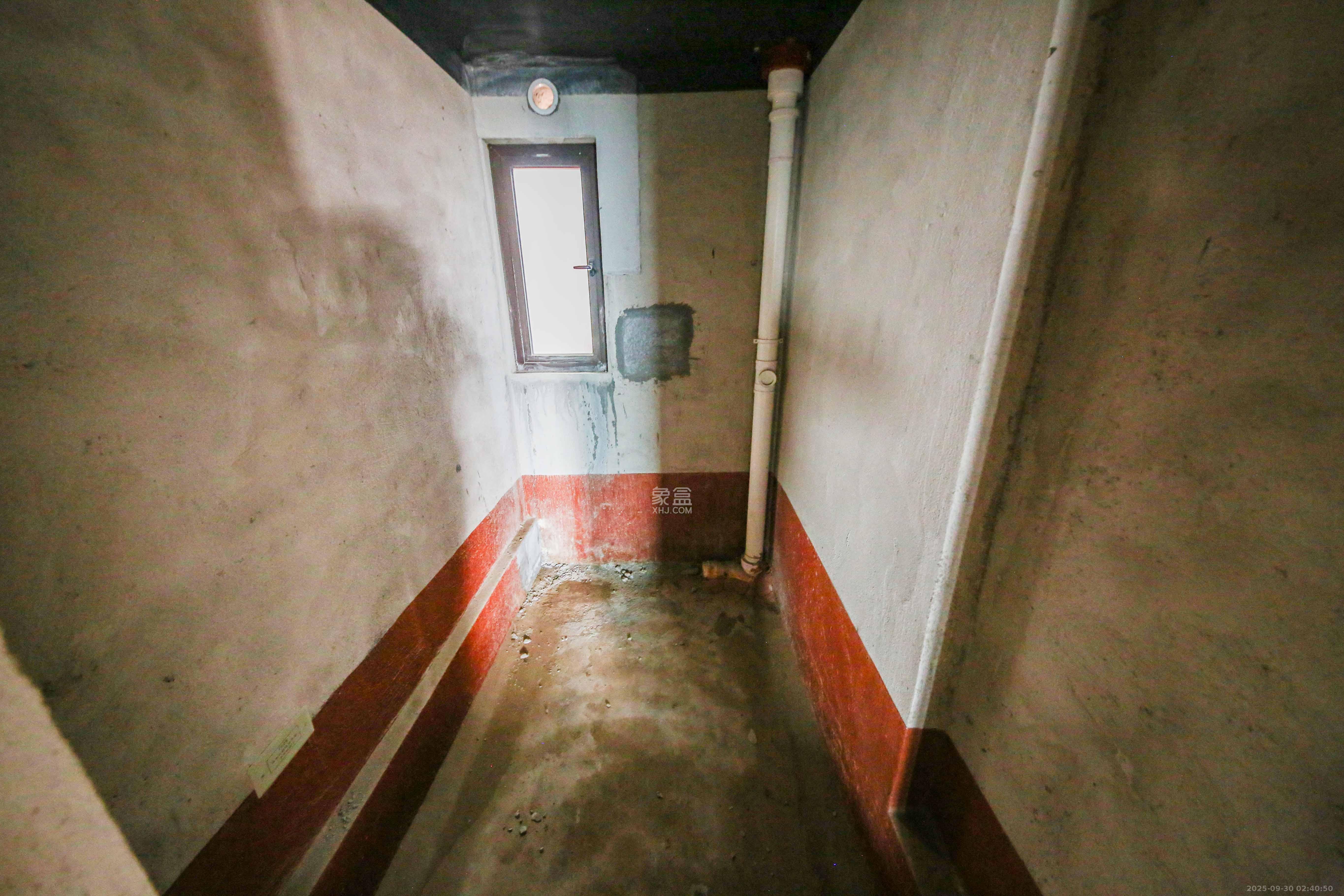 鑫远翡丽郡(鑫远翡丽雅苑) 5室2厅2卫 212.8万 鑫远翡丽郡(鑫远翡丽雅苑) 5室2厅2卫 212.8万卫生间