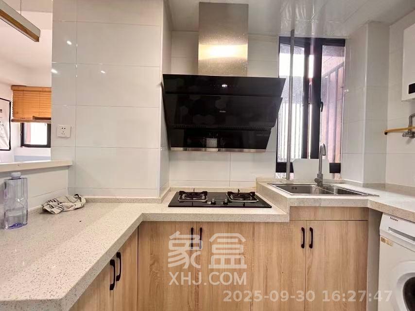 荣悦台  1室1厅1卫    2200.0元/月室内图