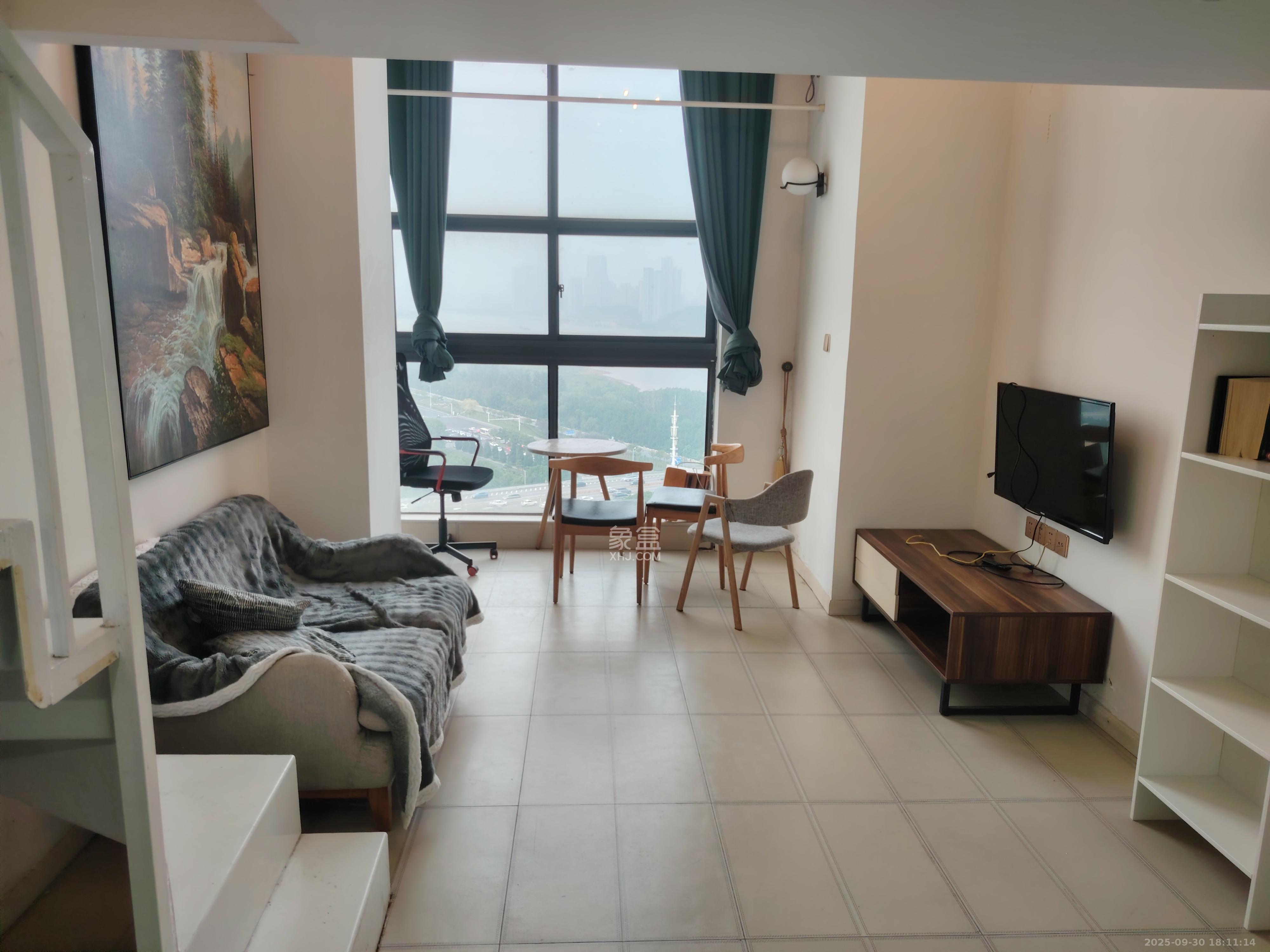 兰亭湾畔 1室1厅1卫 1600.0元/月 兰亭湾畔 1室1厅1卫 1600.0元/月室内图