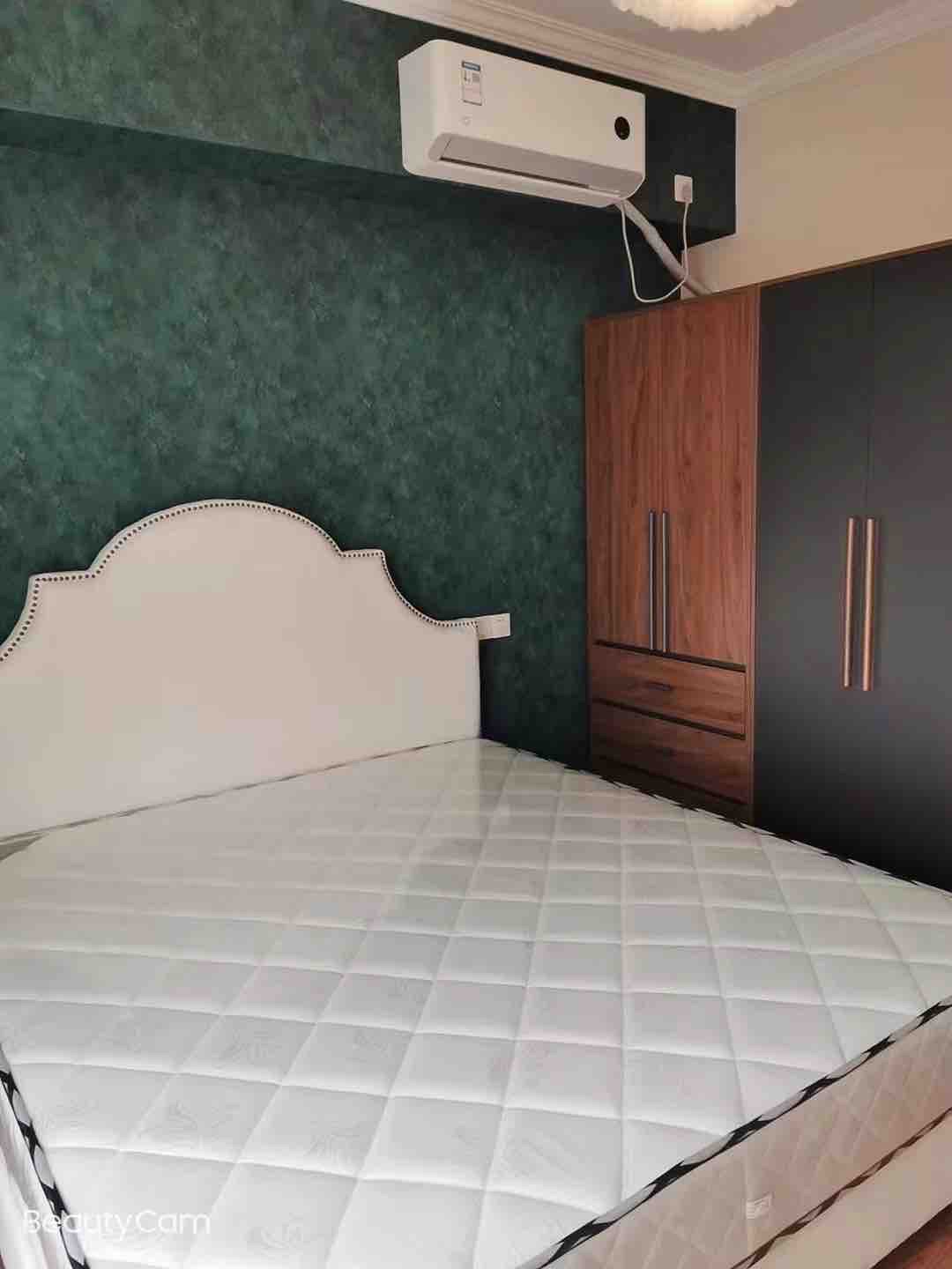 五江碧桂园城市广场 2室2厅1卫 58.0万 五江碧桂园城市广场 2室2厅1卫 58.0万客厅