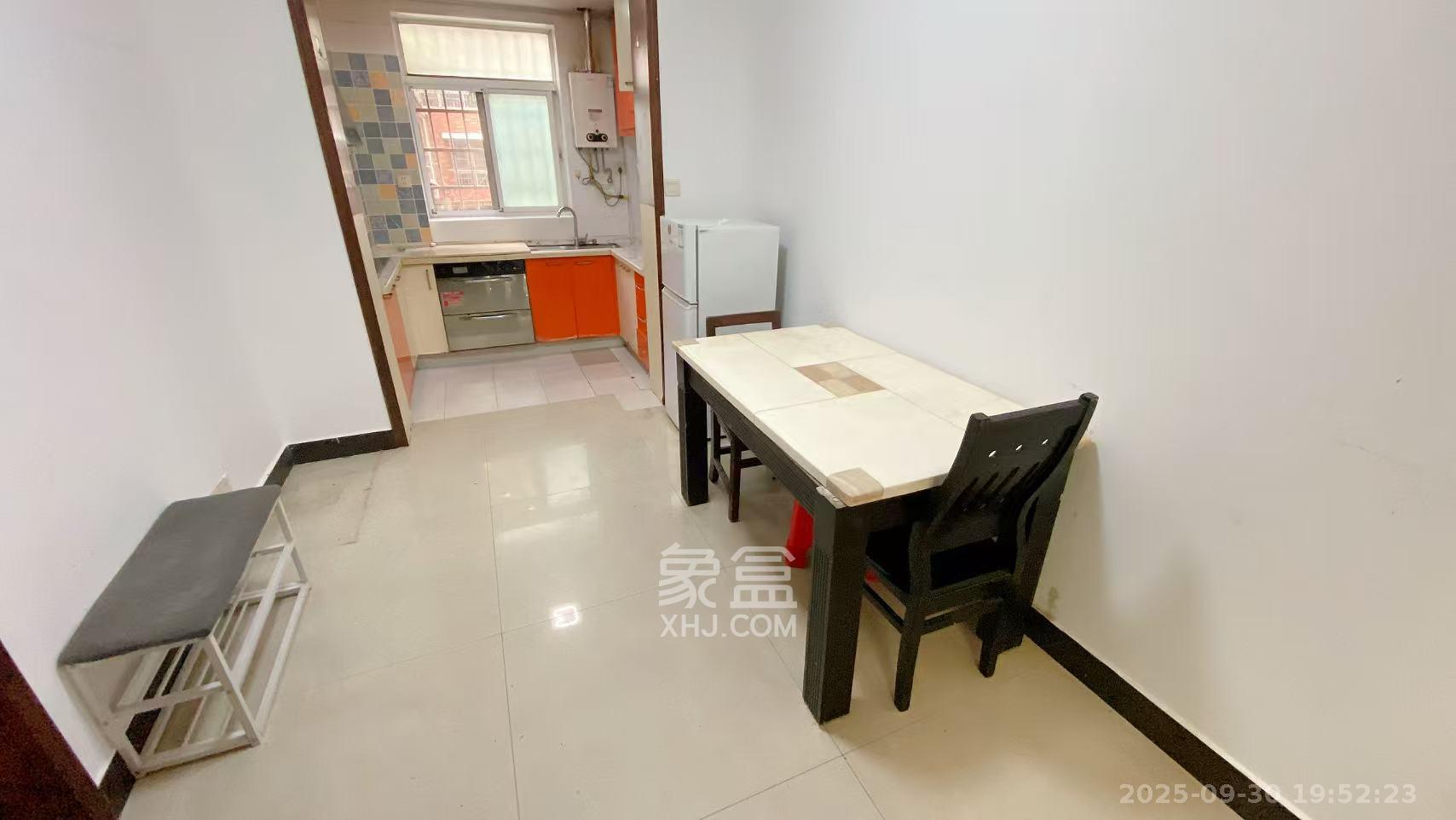 滨江美寓（滨江丽园）  2室2厅1卫    1900.0元/月室内图