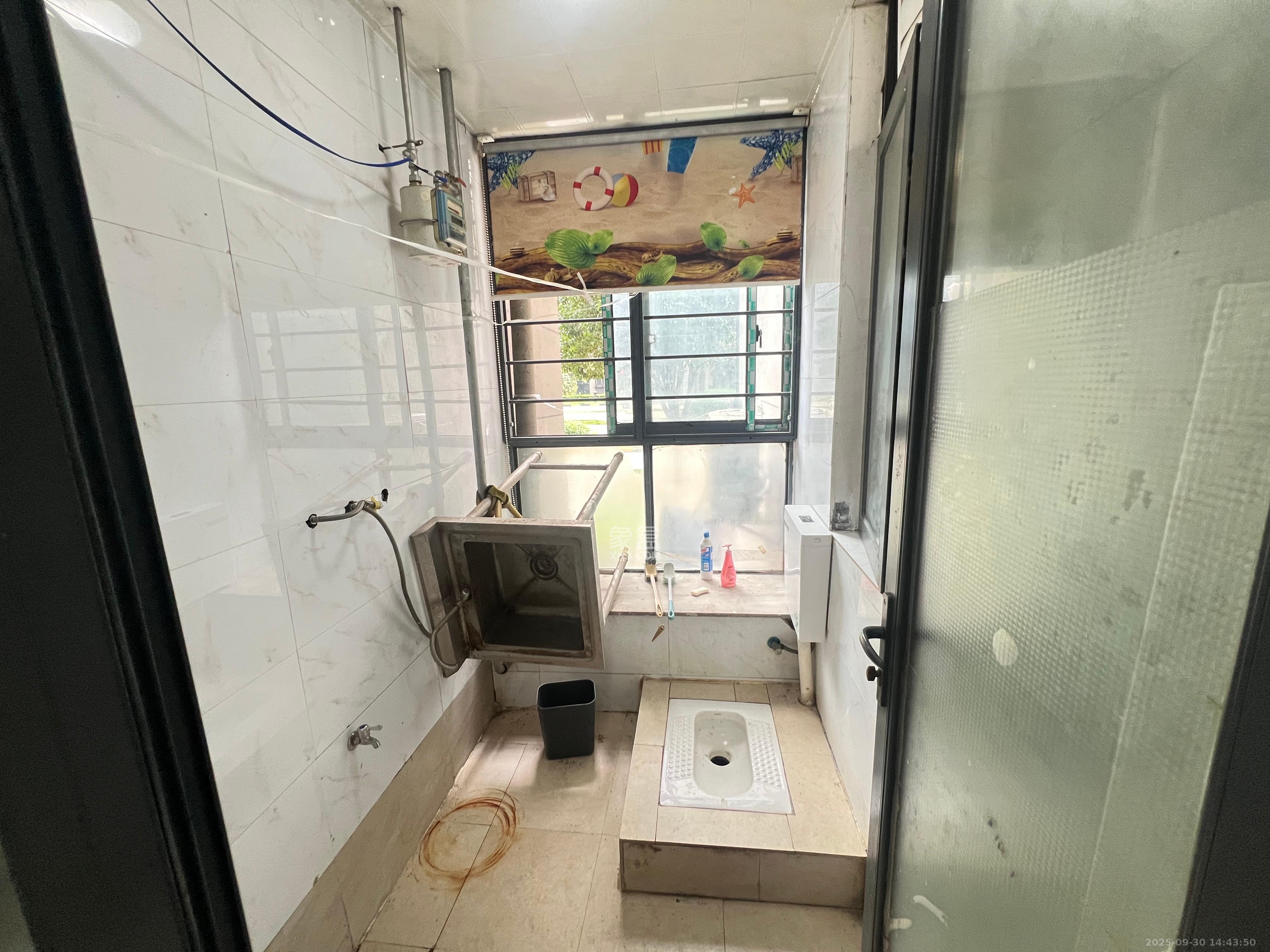 恒大国际广场  1室1厅1卫    1400.0元/月室内图