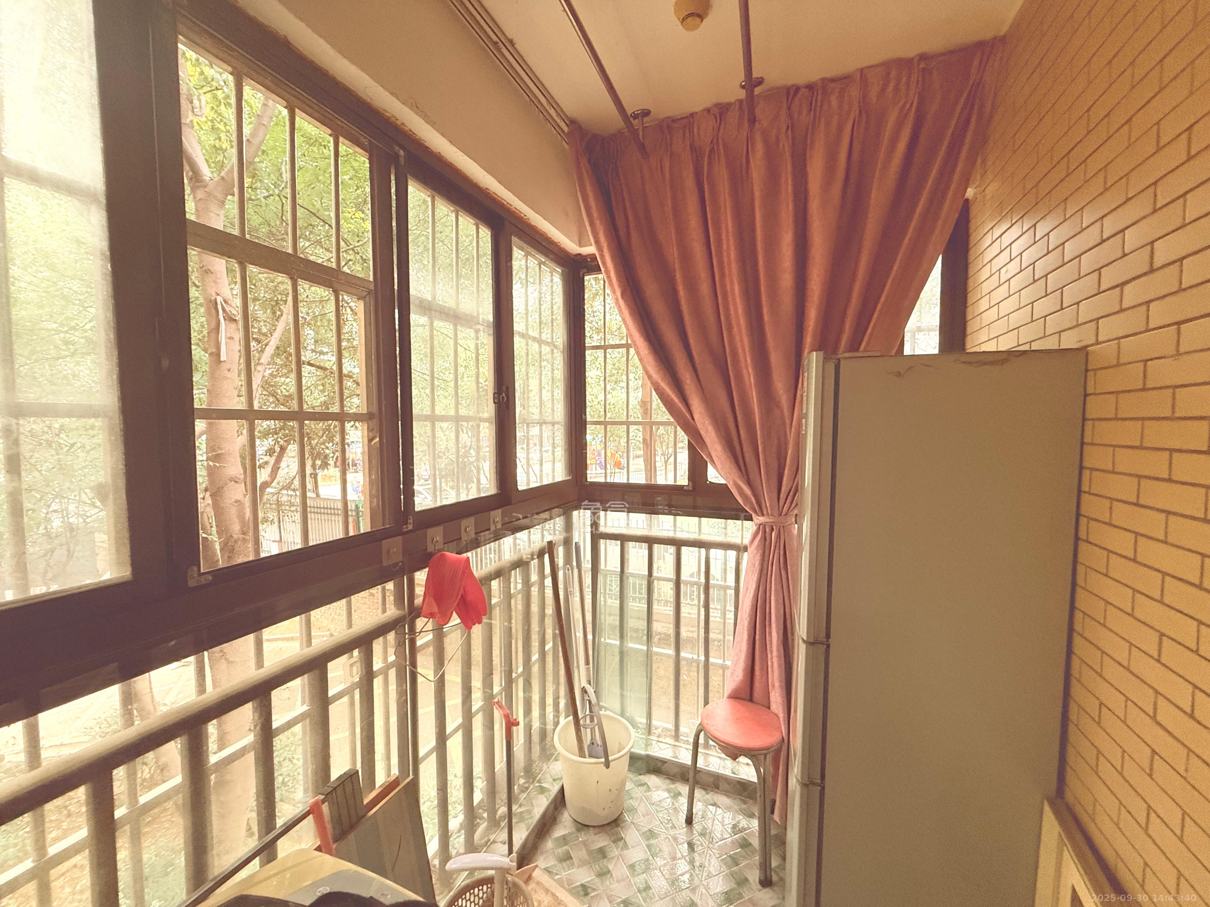 圆梦康乐城 1室1厅1卫 1100.0元/月 圆梦康乐城 1室1厅1卫 1100.0元/月室内图