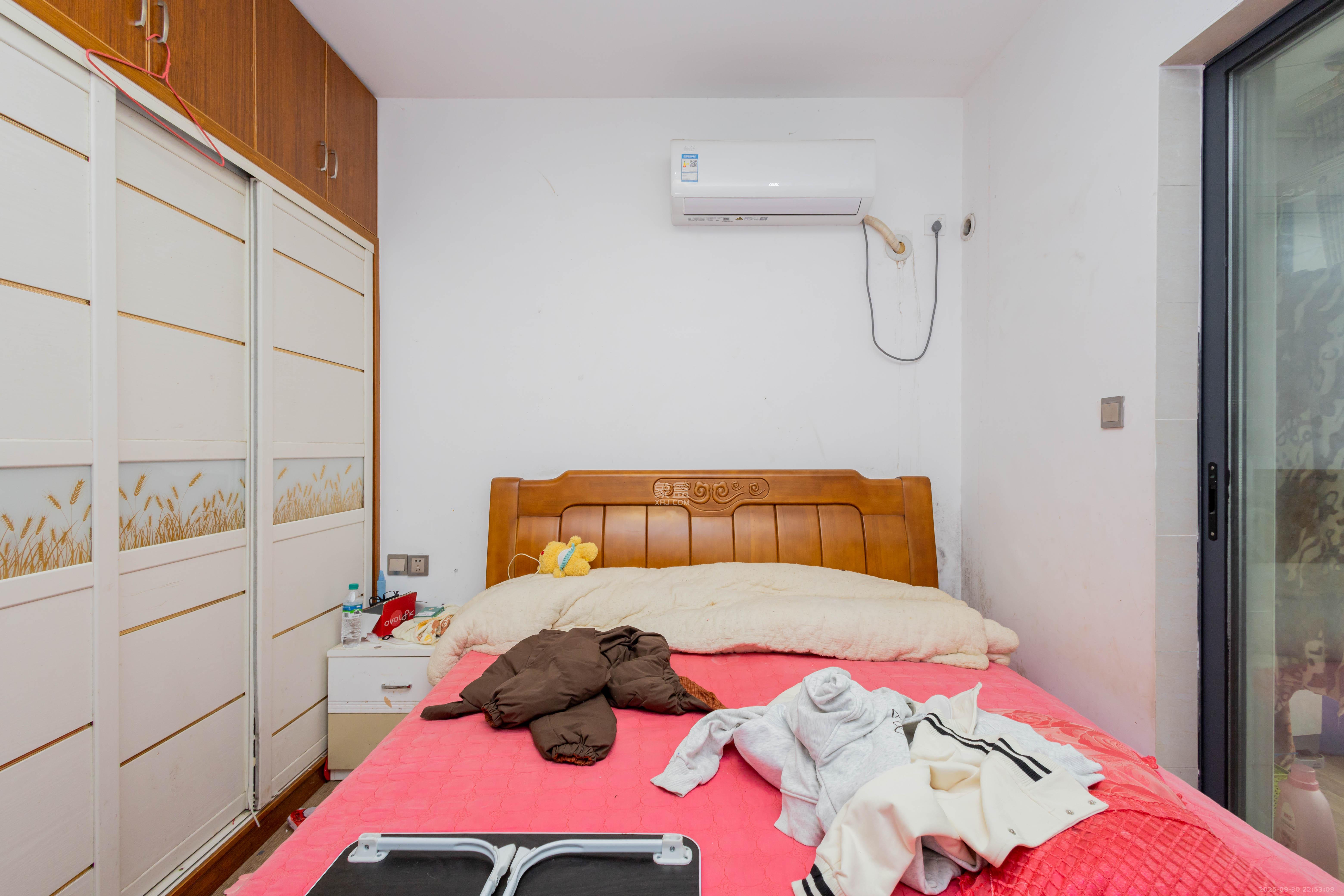 中国铁建国际城二期  2室2厅1卫    38.8万卧室