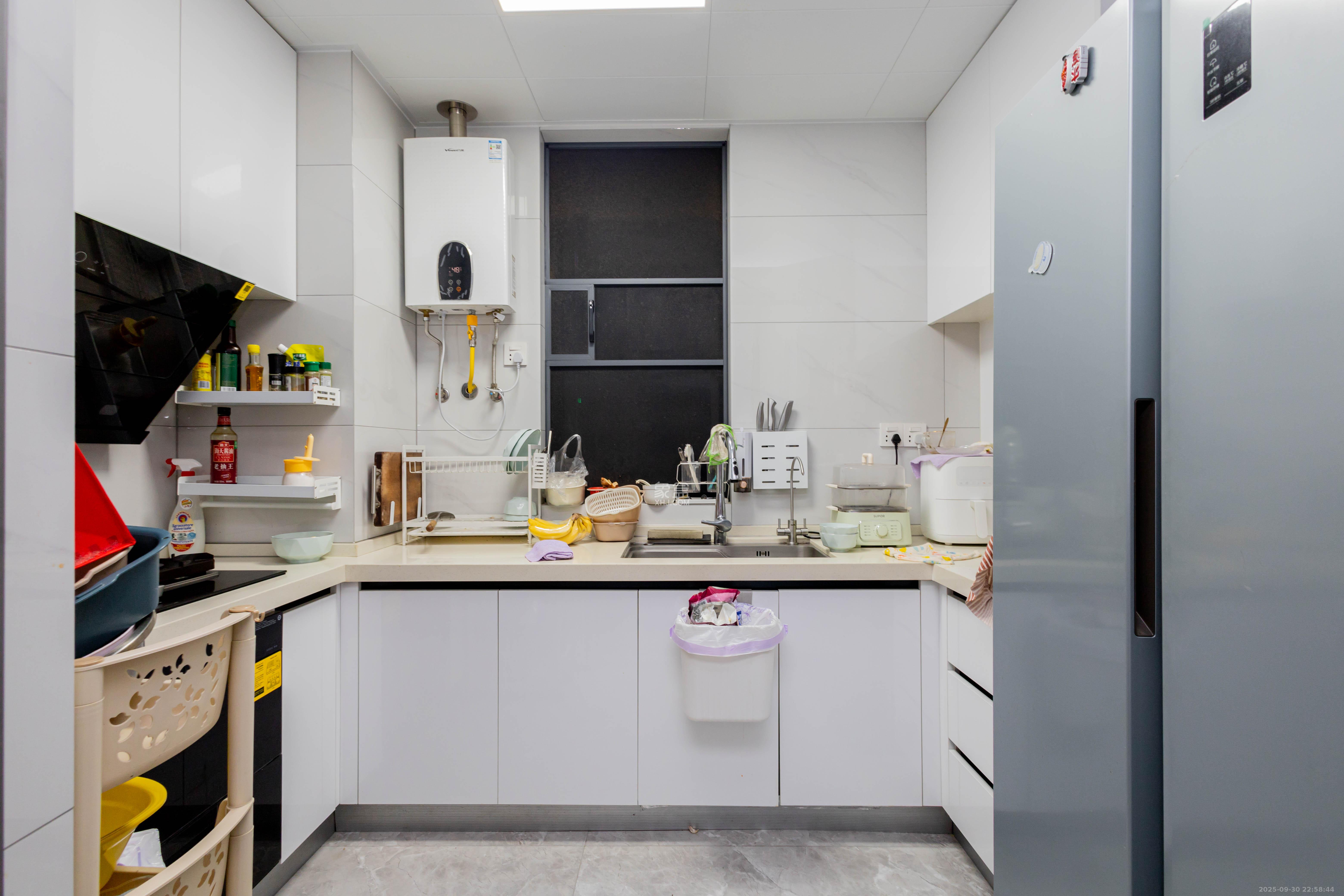 中交中央公园D5区 3室2厅2卫 155.0万 中交中央公园D5区 3室2厅2卫 155.0万厨房