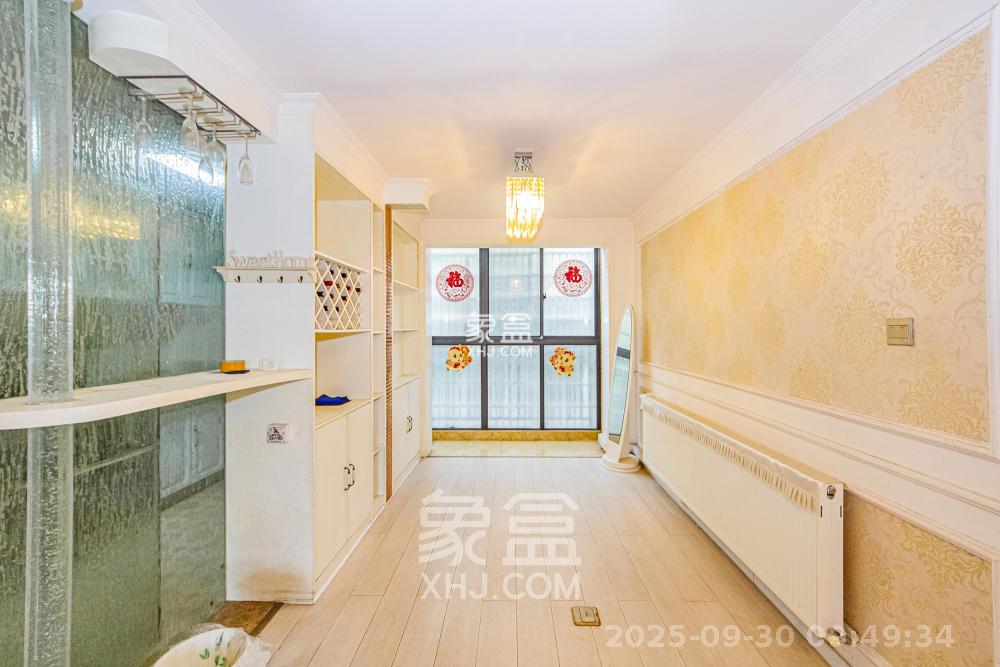 英祥春天 3室2厅2卫 2800.0元/月 英祥春天 3室2厅2卫 2800.0元/月室内图