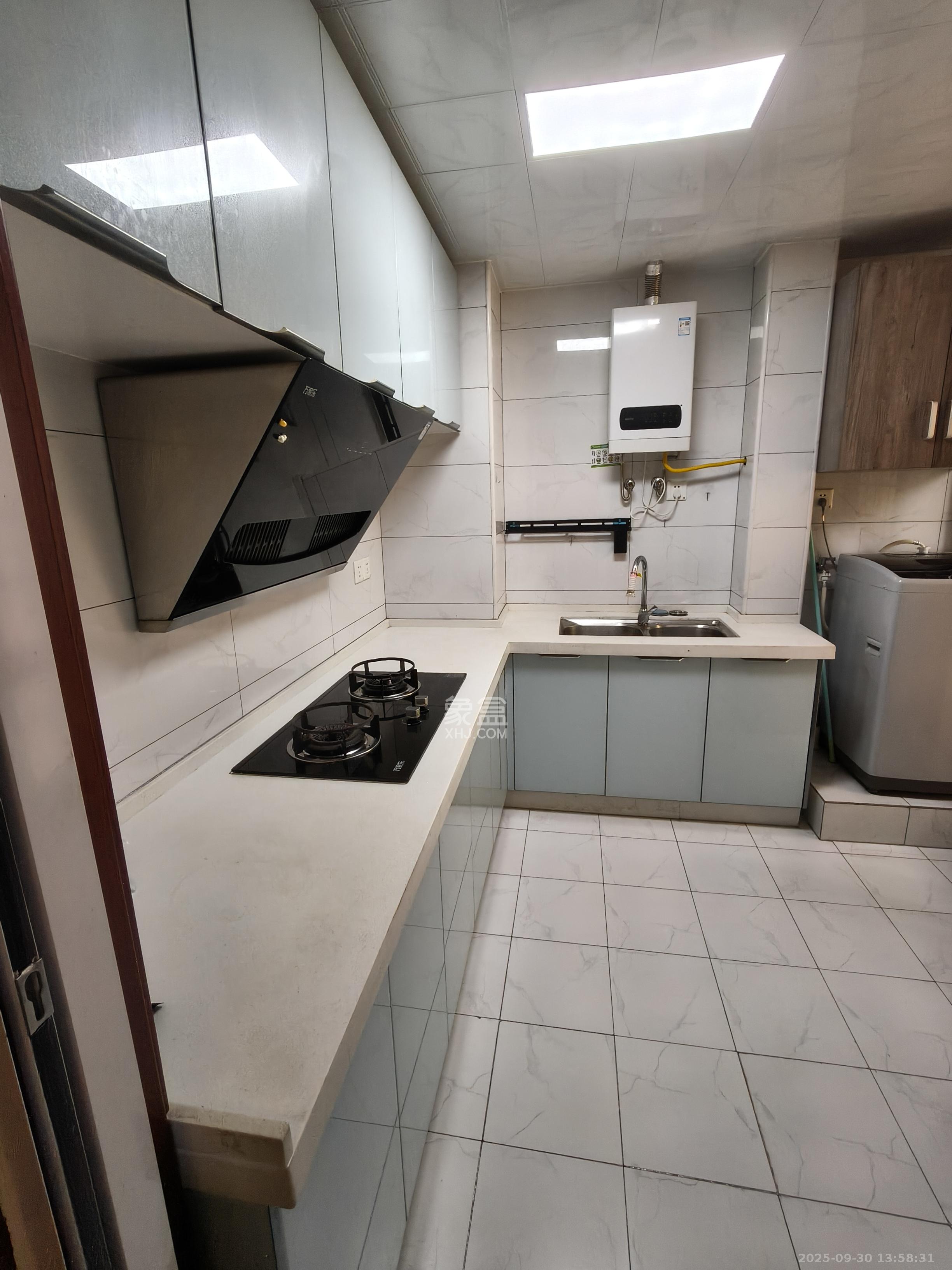 星城新宇川河苑 1室1厅1卫 1350.0元/月 星城新宇川河苑 1室1厅1卫 1350.0元/月室内图