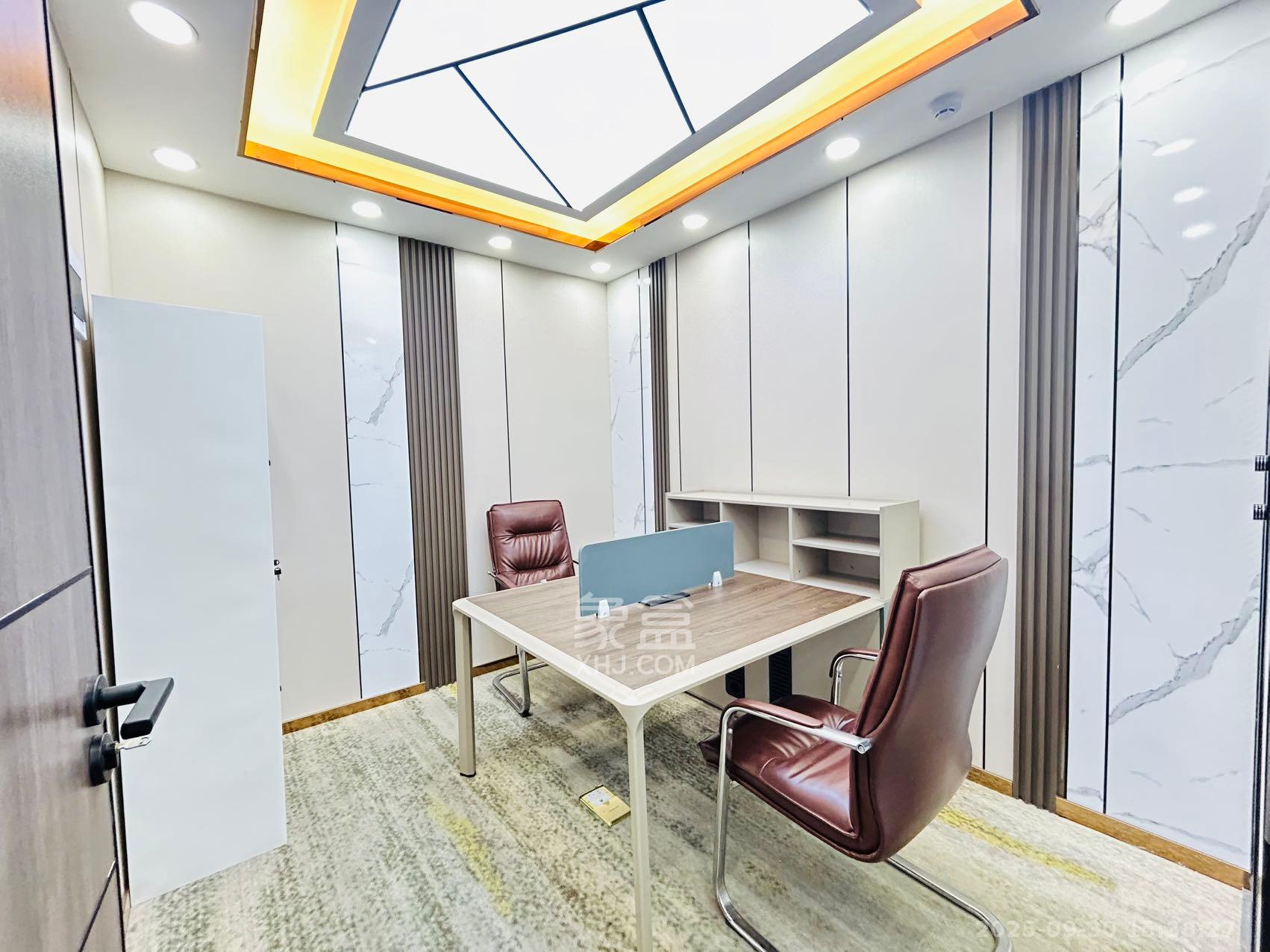 兴旺双铁城   198.0㎡      8000.0元/月室内图