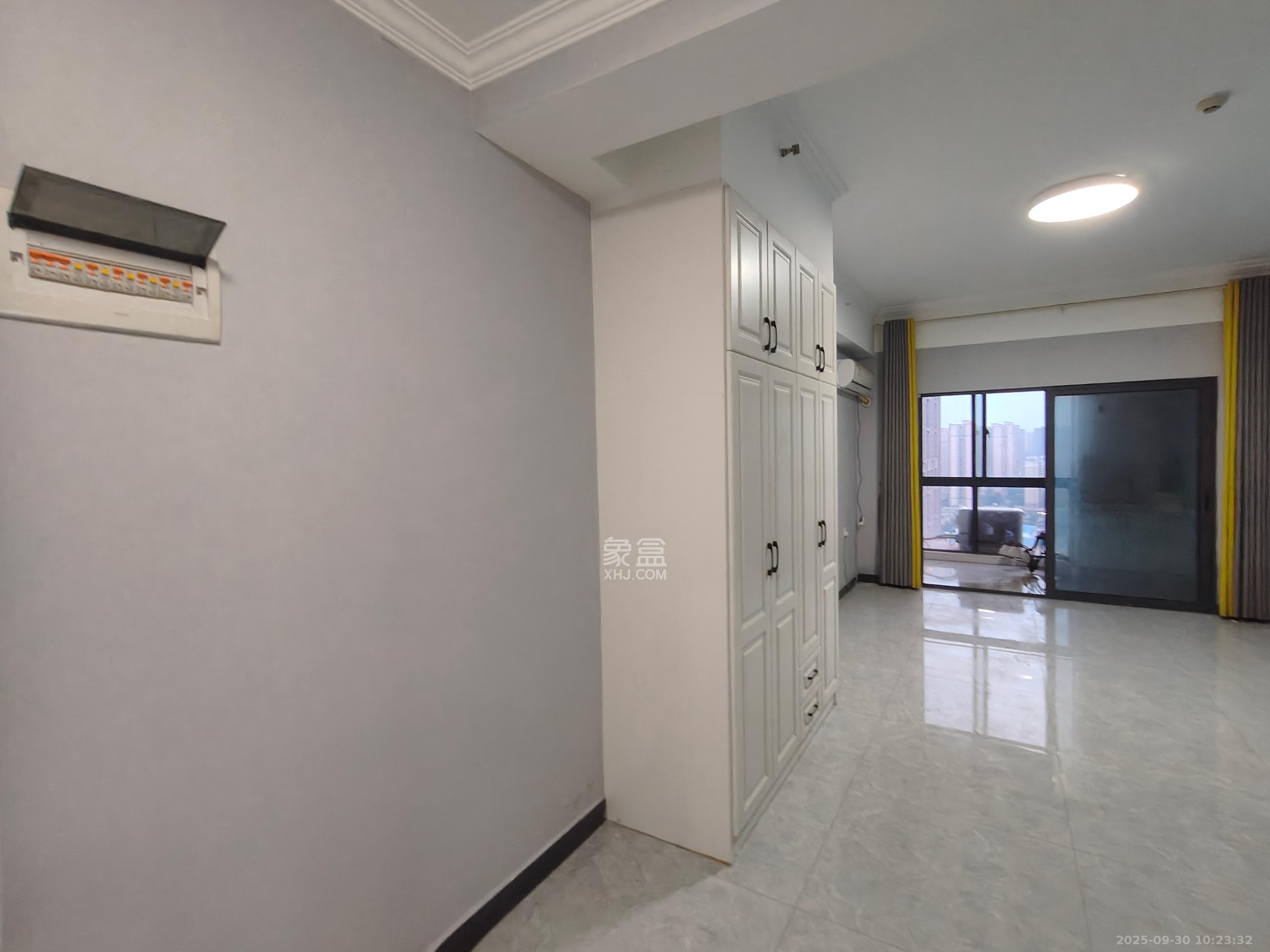 明发国际城  1室1厅1卫    1100.0元/月 明发国际城  1室1厅1卫    1100.0元/月