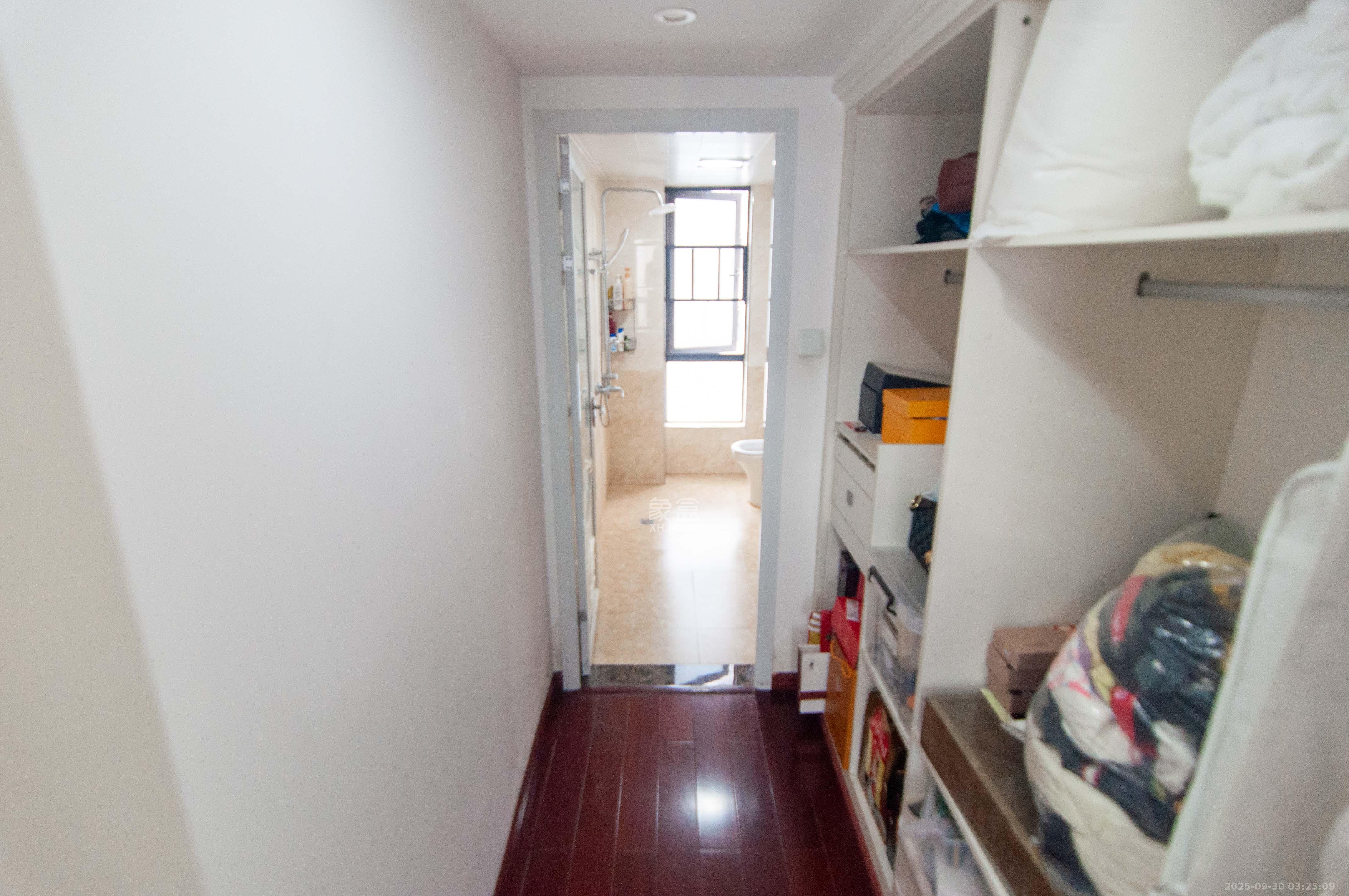 达美D6区 4室2厅2卫 148.0万 达美D6区 4室2厅2卫 148.0万其他