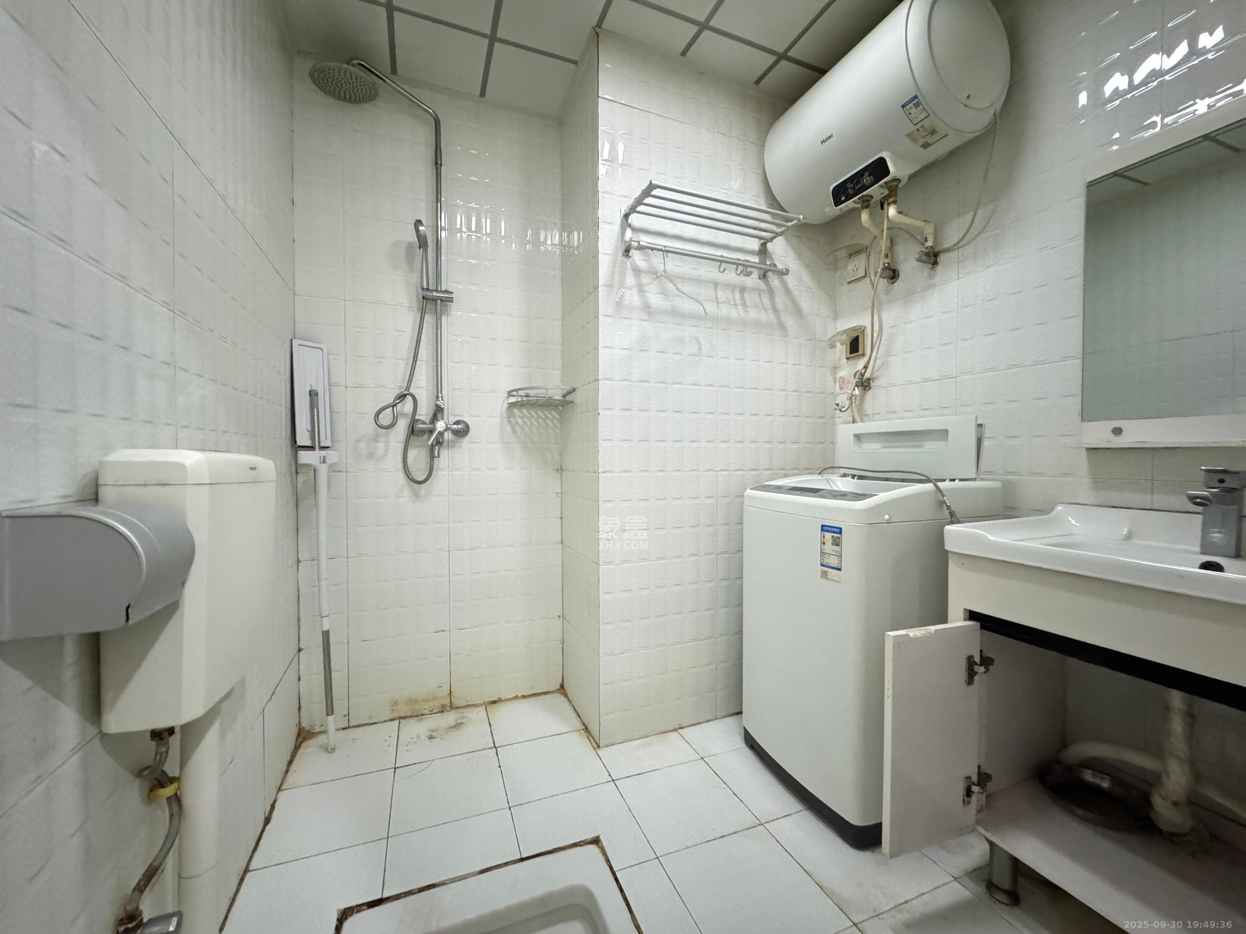 众东国际 1室1厅1卫 1700.0元/月 众东国际 1室1厅1卫 1700.0元/月室内图