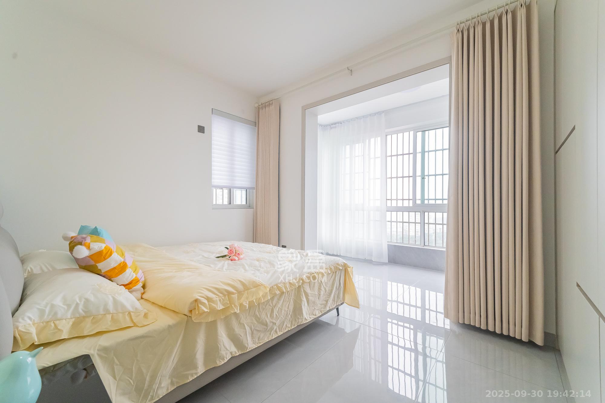 星沙教师公寓 3室2厅2卫 66.8万 星沙教师公寓 3室2厅2卫 66.8万卧室