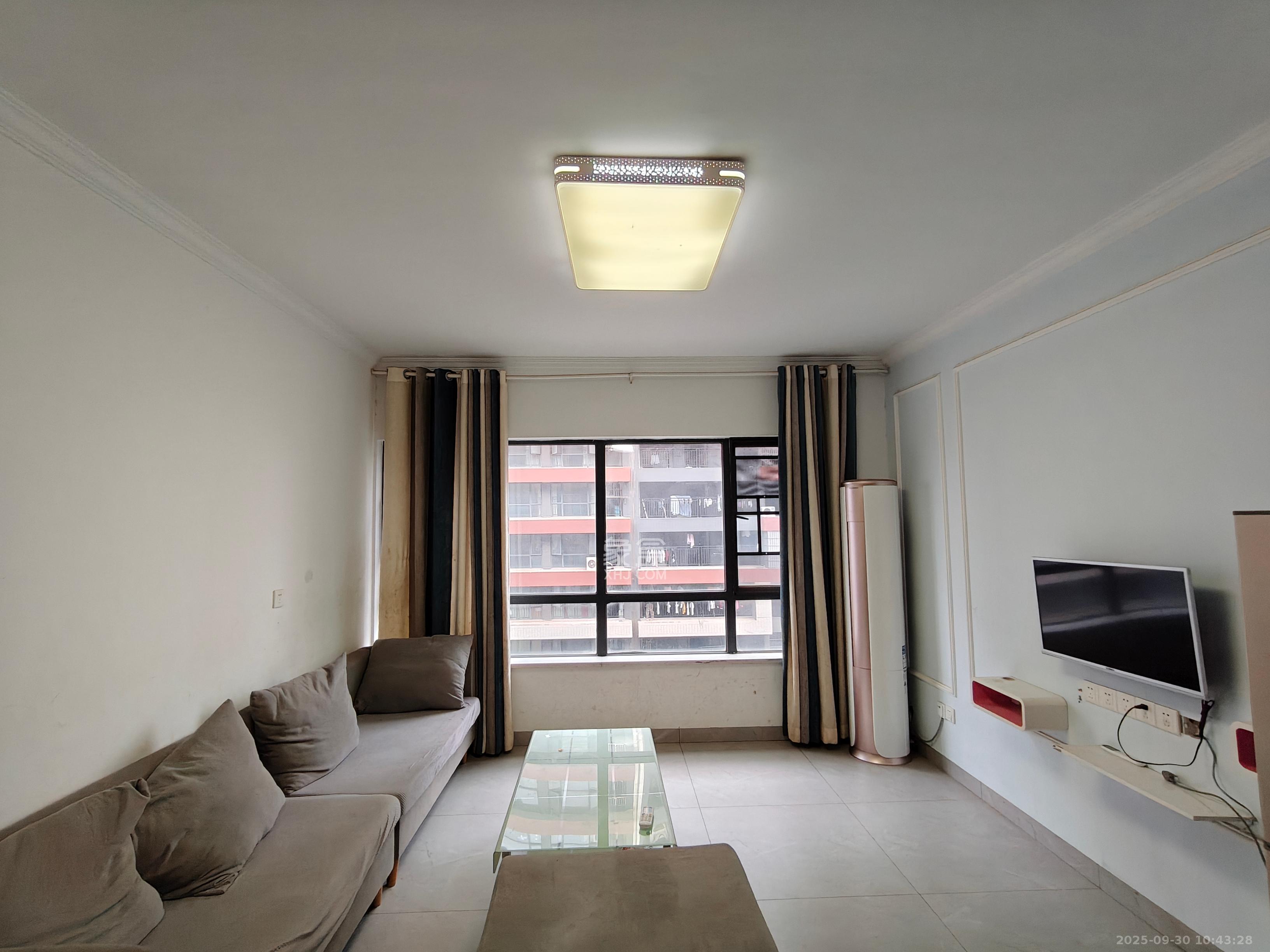 中信文化广场(中信新城二期) 1室2厅1卫 2000.0元/月 中信文化广场(中信新城二期) 1室2厅1卫 2000.0元/月室内图